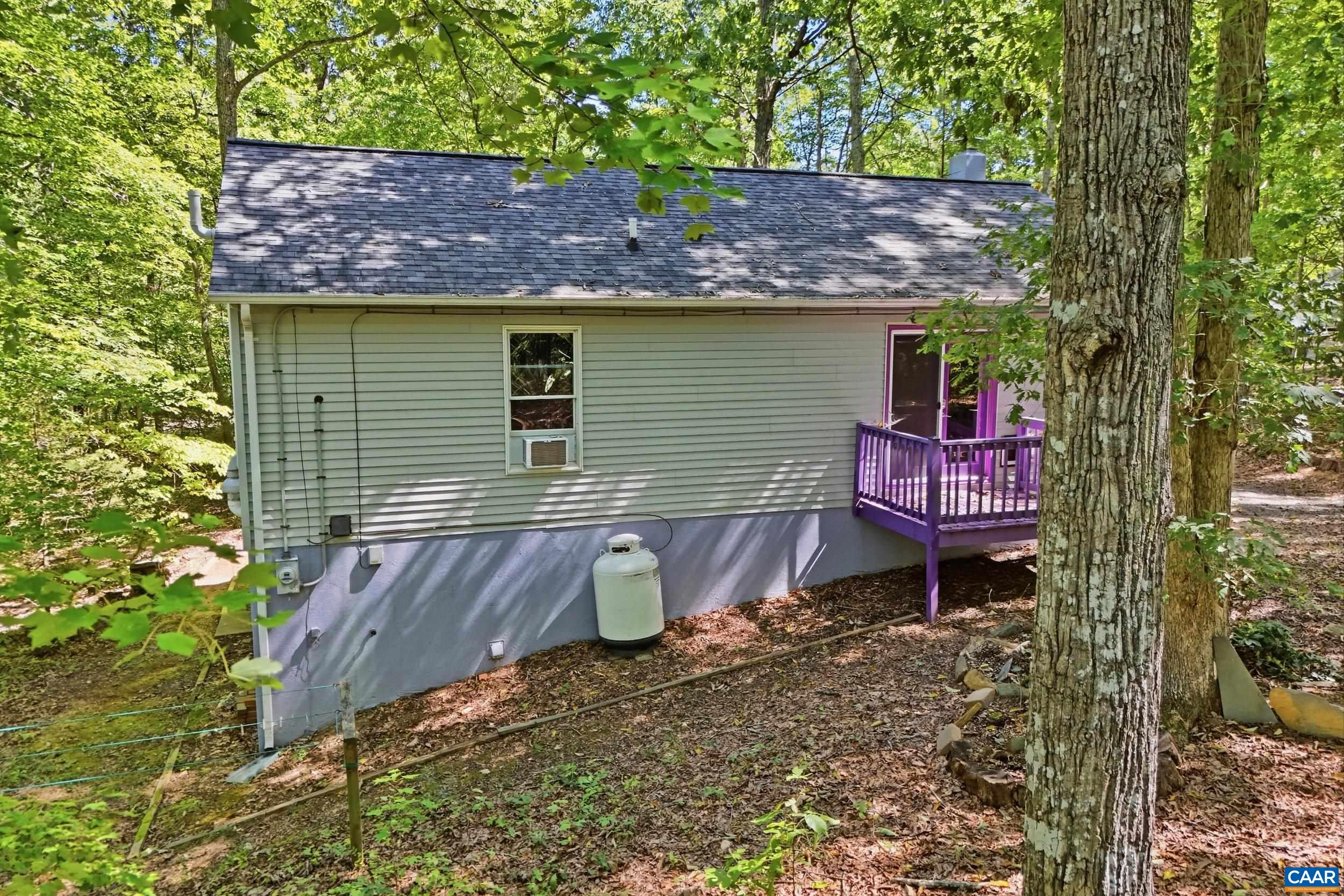 8004 CHESTNUT GROVE RD, ESMONT, Virginia 22937, 3 Bedrooms Bedrooms, ,1 BathroomBathrooms,Residential,Mr D's Esmont House of Colour,8004 CHESTNUT GROVE RD,682073 MLS # 682073