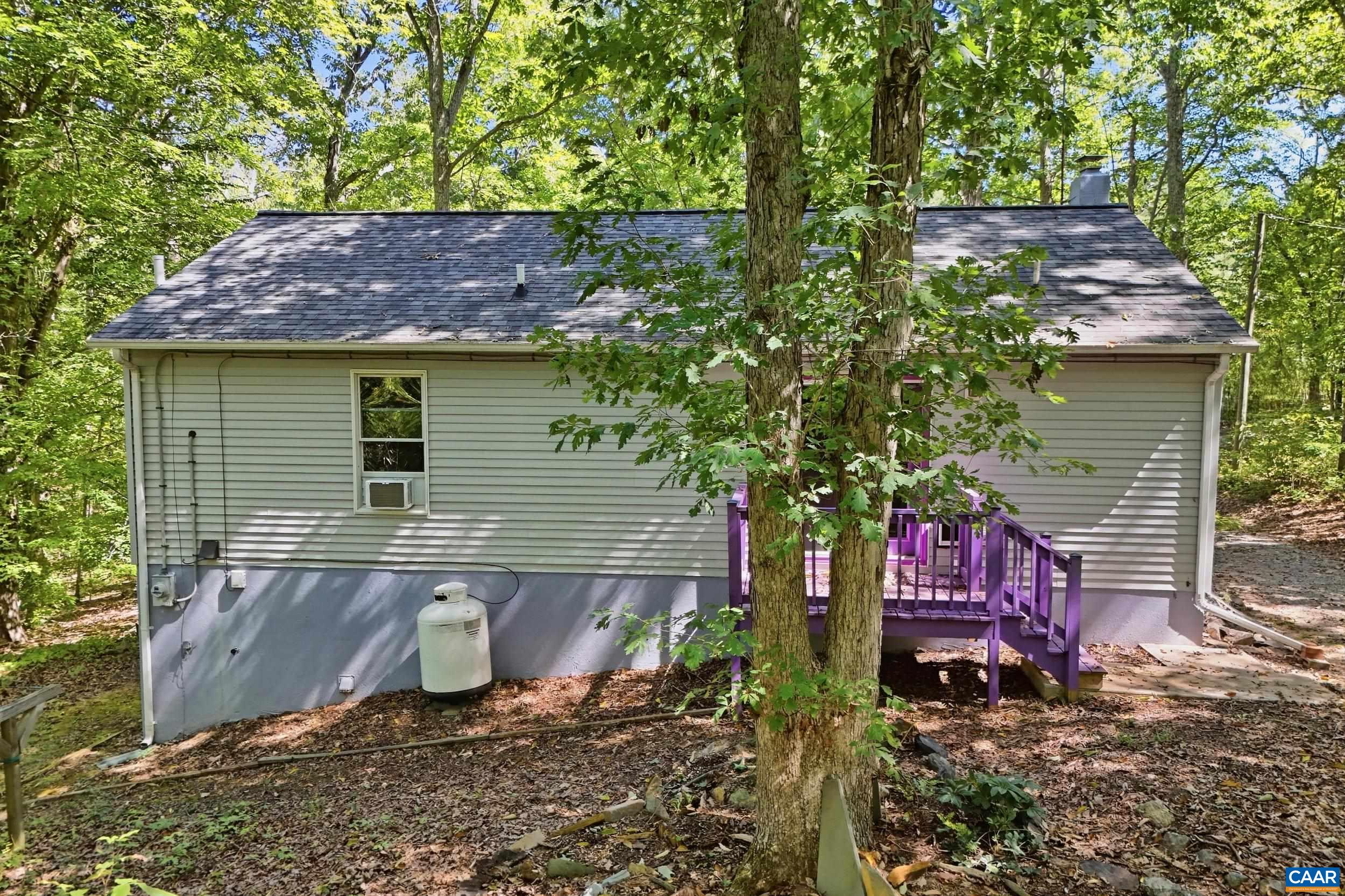 8004 CHESTNUT GROVE RD, ESMONT, Virginia 22937, 3 Bedrooms Bedrooms, ,1 BathroomBathrooms,Residential,Mr D's Esmont House of Colour,8004 CHESTNUT GROVE RD,682073 MLS # 682073
