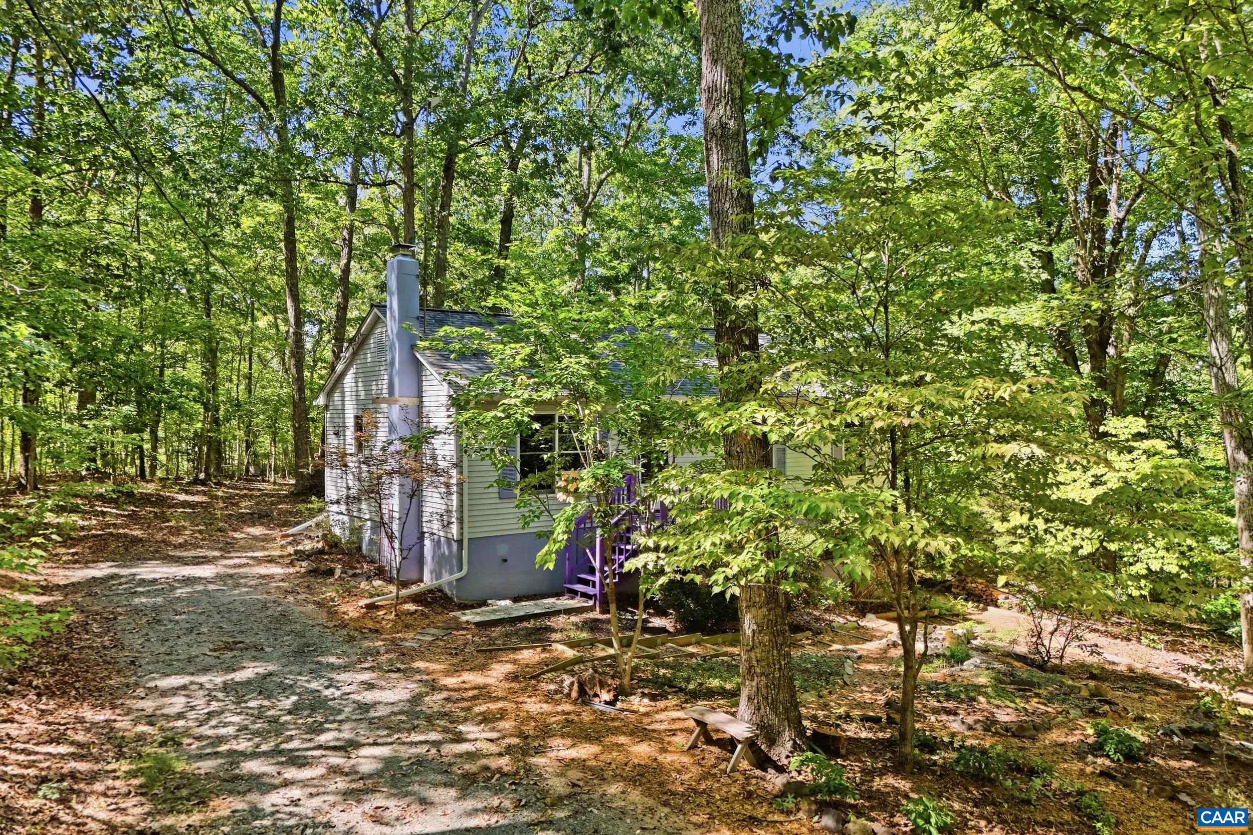 8004 CHESTNUT GROVE RD, ESMONT, Virginia 22937, 3 Bedrooms Bedrooms, ,1 BathroomBathrooms,Residential,Mr D's Esmont House of Colour,8004 CHESTNUT GROVE RD,682073 MLS # 682073
