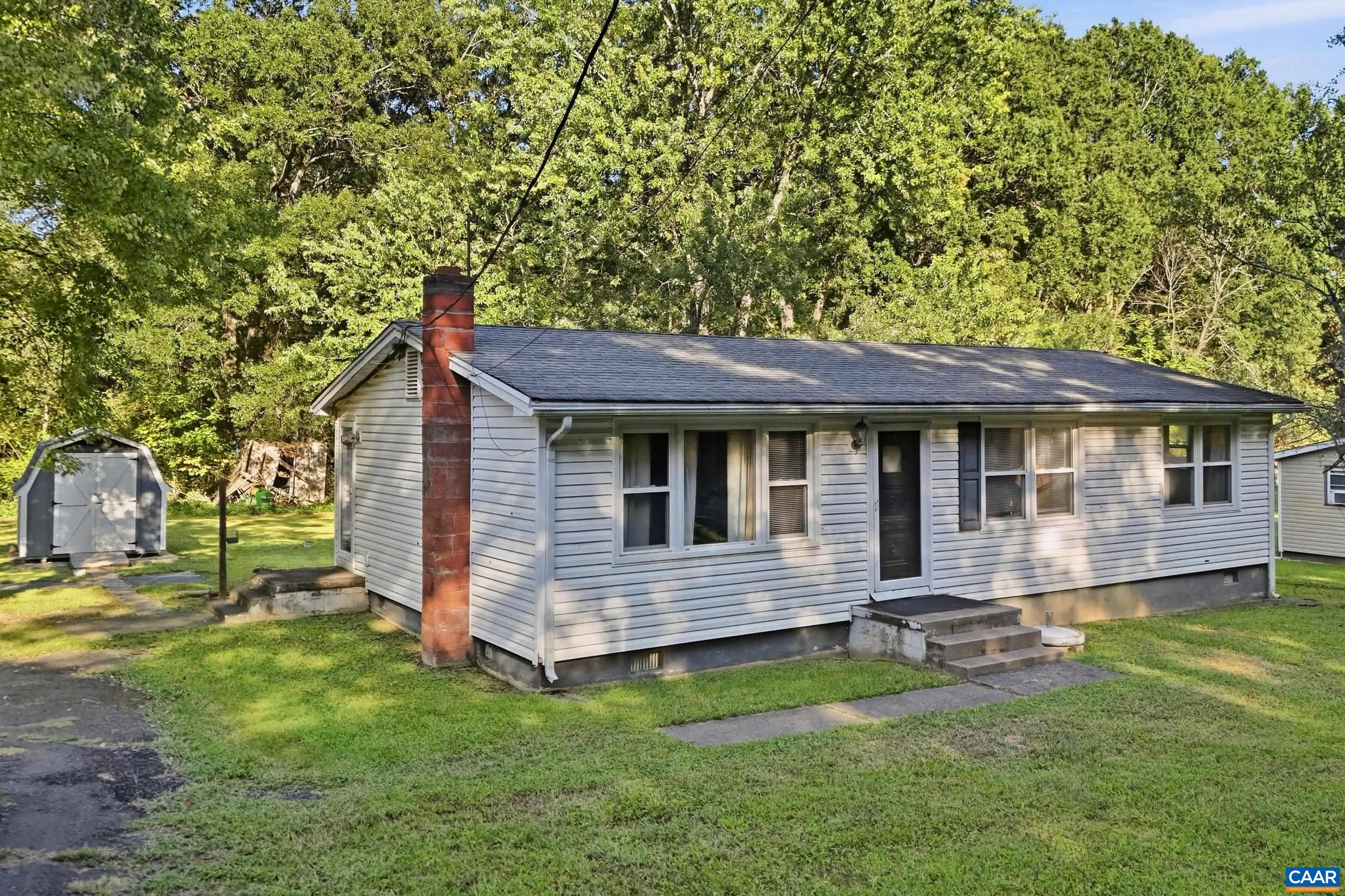 1104 OLD LOUISA RD, GORDONSVILLE, Virginia 22942, 3 Bedrooms Bedrooms, ,1 BathroomBathrooms,Residential,1104 OLD LOUISA RD,682078 MLS # 682078 1104 OLD LOUISA RD, GORDONSVILLE, Virginia 22942, 3 Bedrooms Bedrooms, ,1 BathroomBathrooms,Residential,1104 OLD LOUISA RD,682078 MLS # 682078
