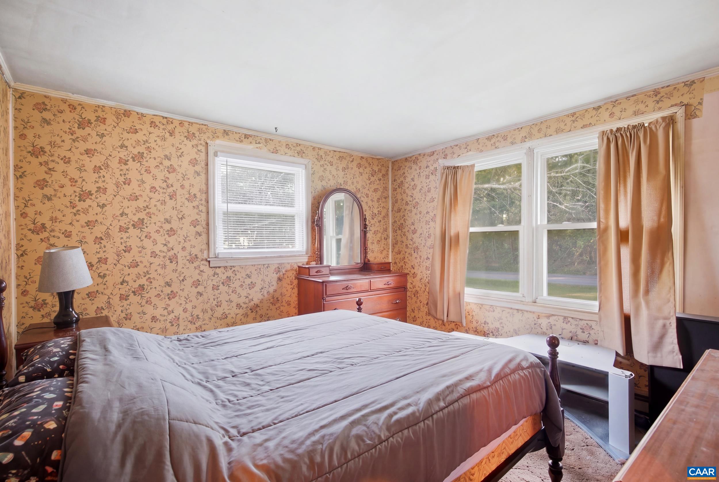 1104 OLD LOUISA RD, GORDONSVILLE, Virginia 22942, 3 Bedrooms Bedrooms, ,1 BathroomBathrooms,Residential,1104 OLD LOUISA RD,682078 MLS # 682078 1104 OLD LOUISA RD, GORDONSVILLE, Virginia 22942, 3 Bedrooms Bedrooms, ,1 BathroomBathrooms,Residential,1104 OLD LOUISA RD,682078 MLS # 682078