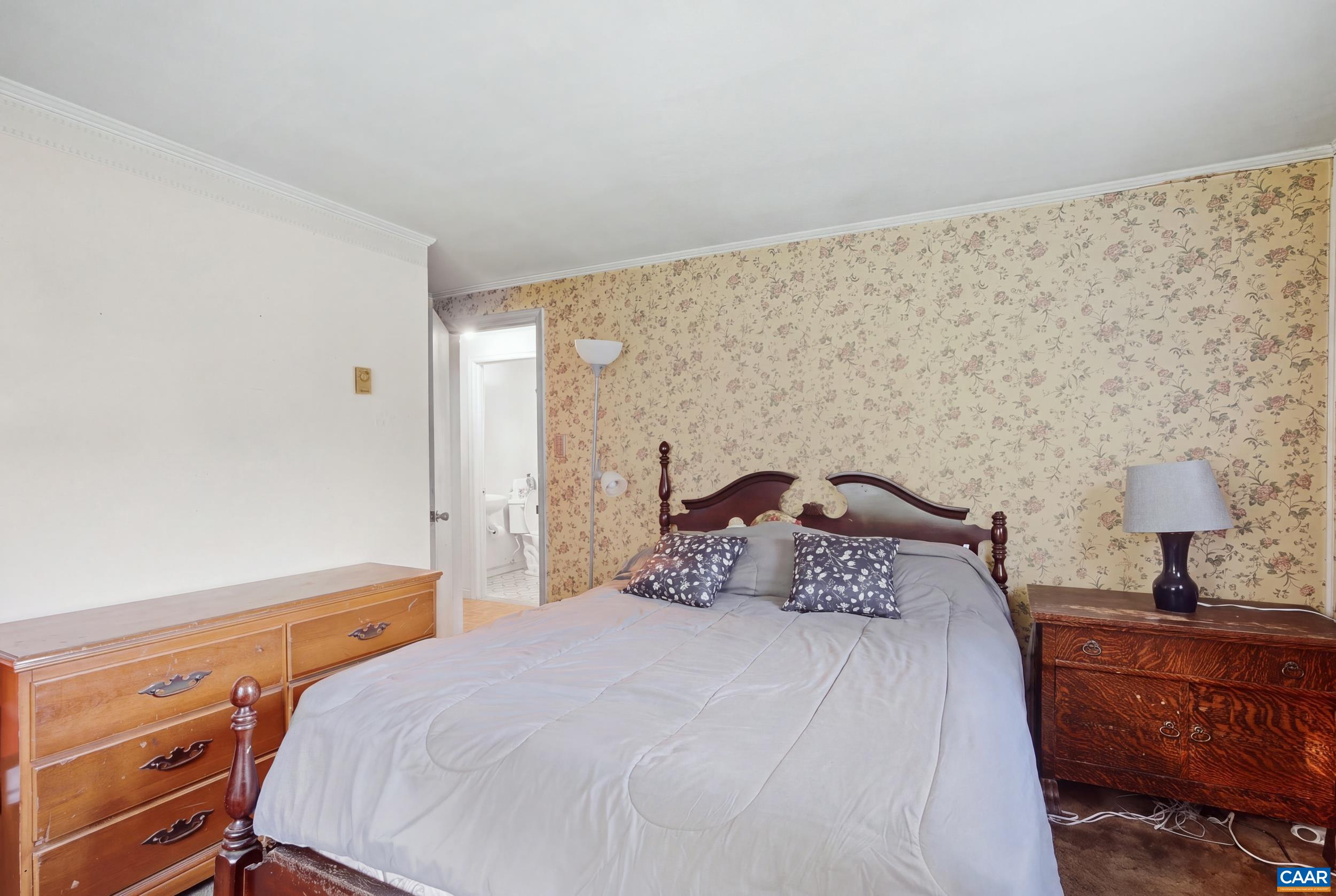 1104 OLD LOUISA RD, GORDONSVILLE, Virginia 22942, 3 Bedrooms Bedrooms, ,1 BathroomBathrooms,Residential,1104 OLD LOUISA RD,682078 MLS # 682078 1104 OLD LOUISA RD, GORDONSVILLE, Virginia 22942, 3 Bedrooms Bedrooms, ,1 BathroomBathrooms,Residential,1104 OLD LOUISA RD,682078 MLS # 682078