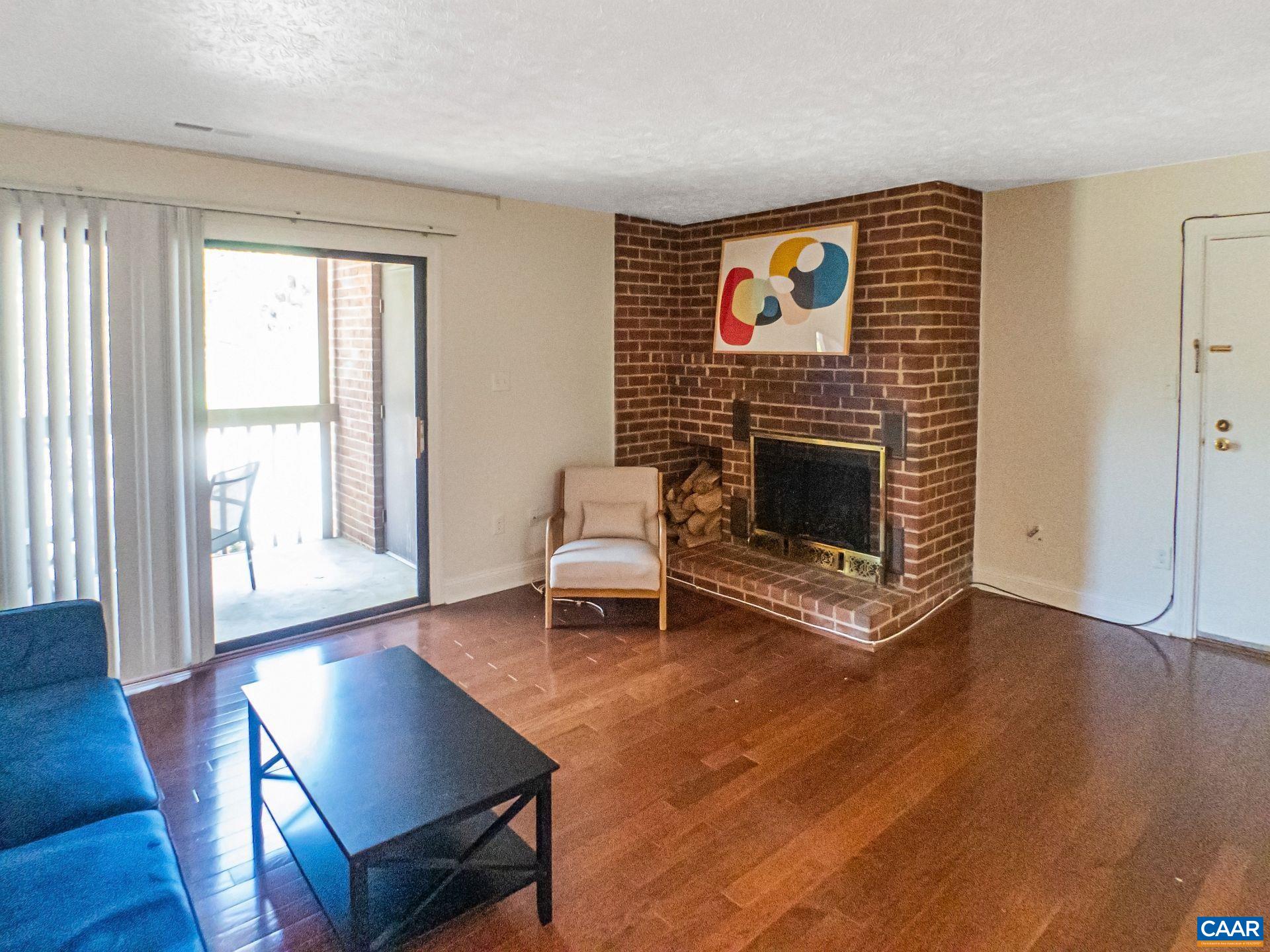 114 TURTLE CREEK RD, CHARLOTTESVILLE, Virginia 22901, 2 Bedrooms Bedrooms, ,2 BathroomsBathrooms,Residential,114 TURTLE CREEK RD,682094 MLS # 682094
