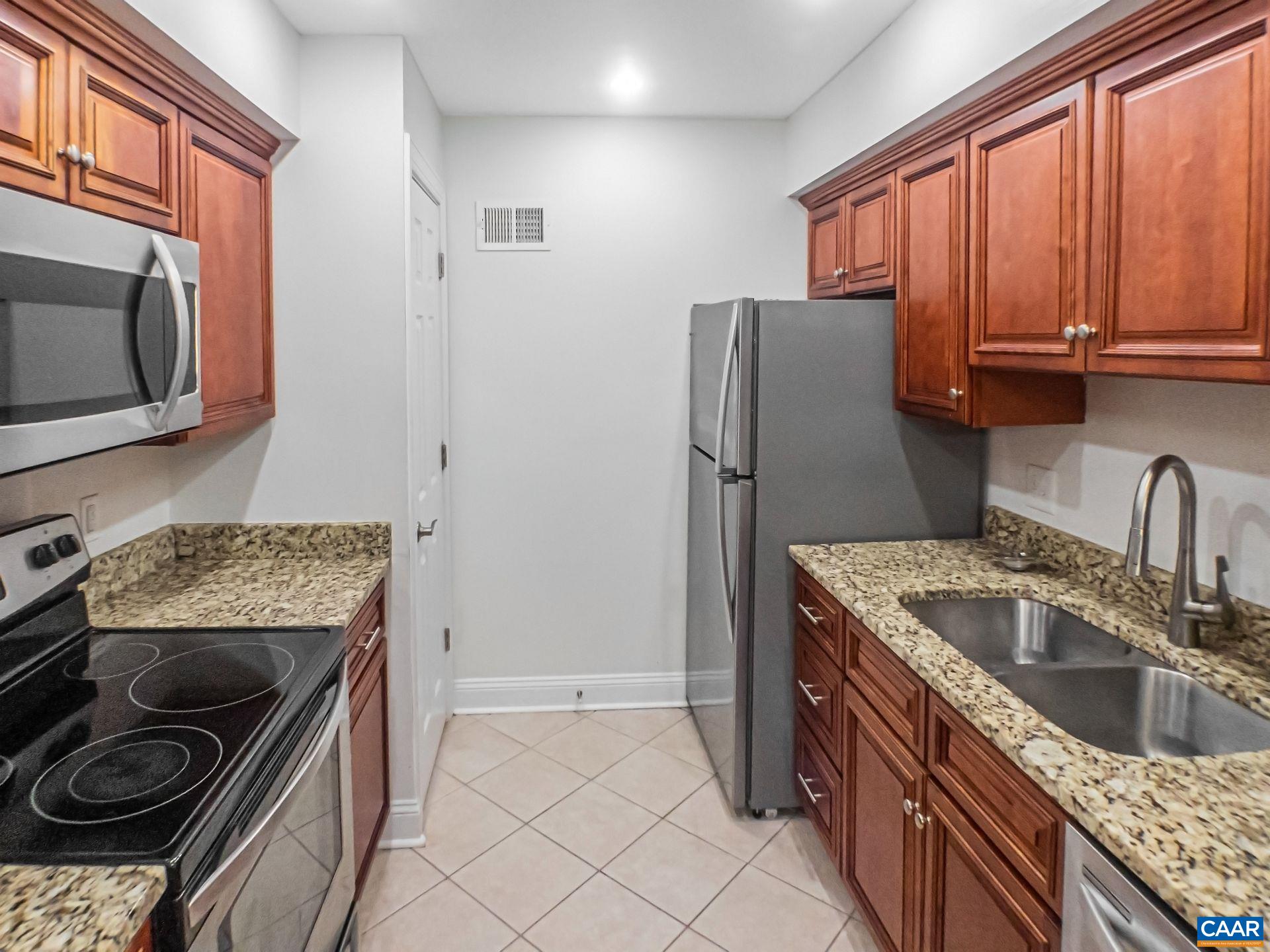 114 TURTLE CREEK RD, CHARLOTTESVILLE, Virginia 22901, 2 Bedrooms Bedrooms, ,2 BathroomsBathrooms,Residential,114 TURTLE CREEK RD,682094 MLS # 682094