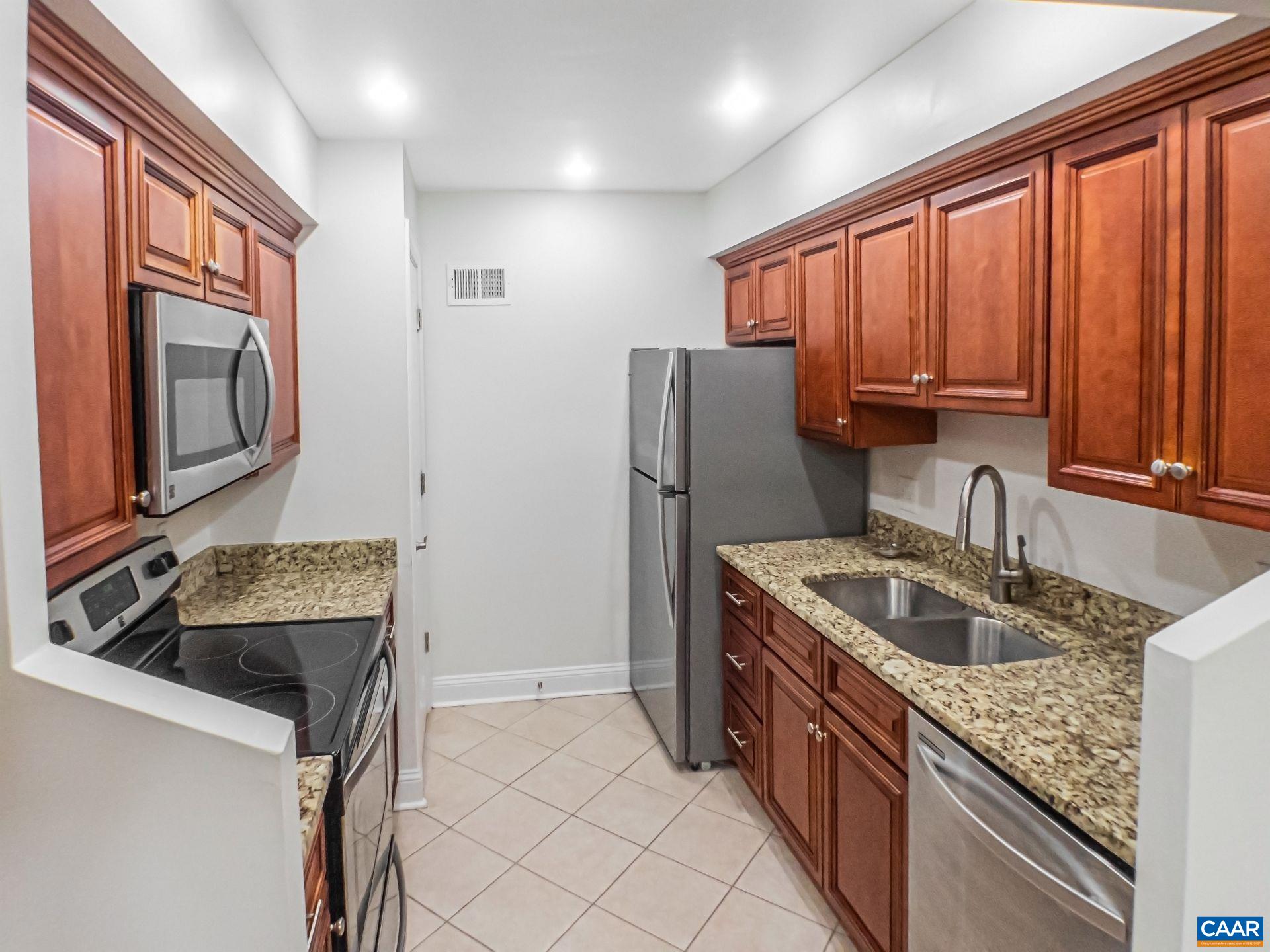 114 TURTLE CREEK RD, CHARLOTTESVILLE, Virginia 22901, 2 Bedrooms Bedrooms, ,2 BathroomsBathrooms,Residential,114 TURTLE CREEK RD,682094 MLS # 682094