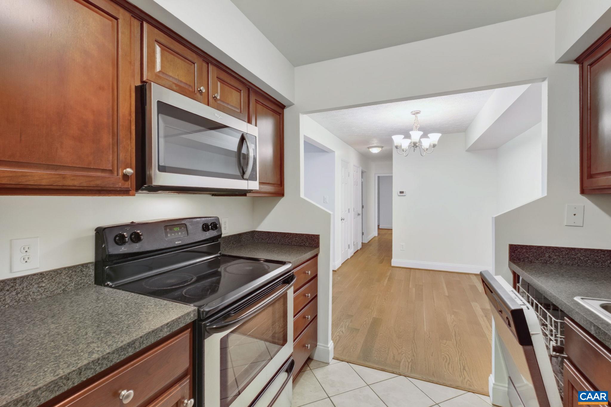 104 TURTLE CREEK RD, CHARLOTTESVILLE, Virginia 22901, 2 Bedrooms Bedrooms, ,2 BathroomsBathrooms,Residential,104 TURTLE CREEK RD,682096 MLS # 682096
