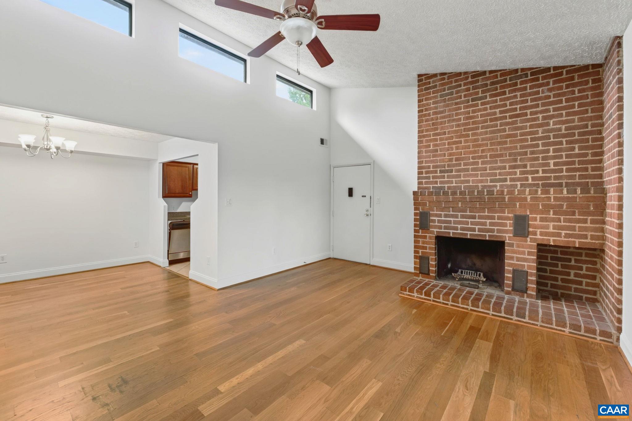 104 TURTLE CREEK RD, CHARLOTTESVILLE, Virginia 22901, 2 Bedrooms Bedrooms, ,2 BathroomsBathrooms,Residential,104 TURTLE CREEK RD,682096 MLS # 682096