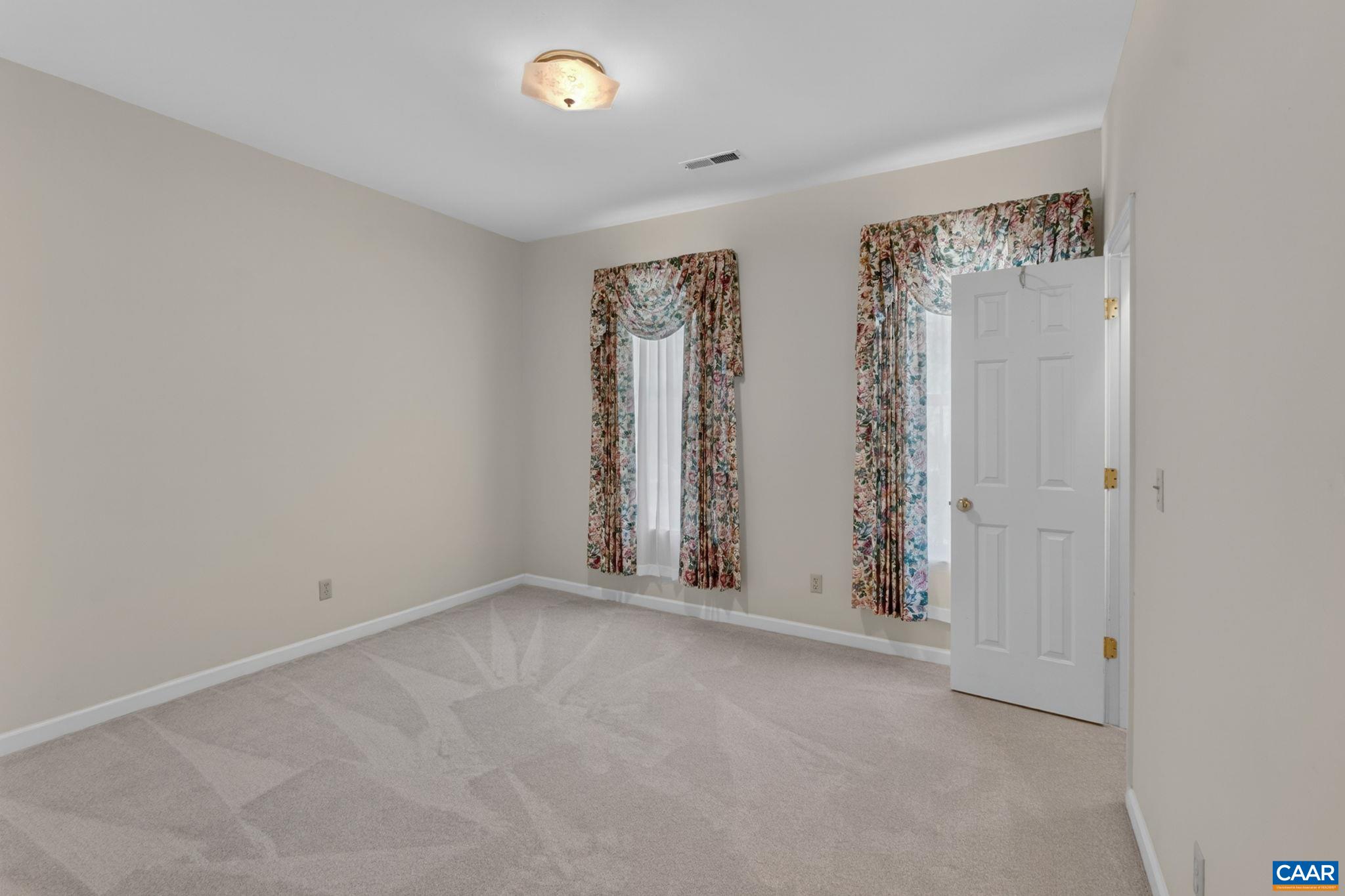 102 HAPPY VALLEY RD, KESWICK, Virginia 22947, 3 Bedrooms Bedrooms, ,3 BathroomsBathrooms,Residential,102 HAPPY VALLEY RD,682097 MLS # 682097