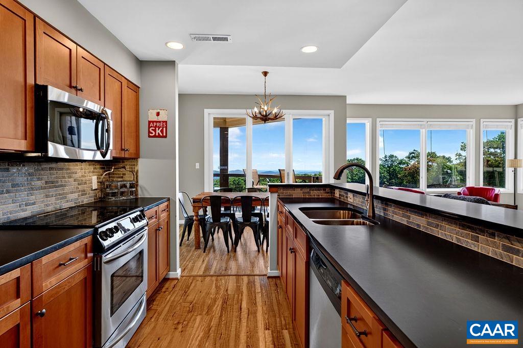 939 DIAMOND HILL CONDOS, WINTERGREEN RESORT, Virginia 22967, 2 Bedrooms Bedrooms, ,2 BathroomsBathrooms,Residential,939 DIAMOND HILL CONDOS,682100 MLS # 682100 939 DIAMOND HILL CONDOS, WINTERGREEN RESORT, Virginia 22967, 2 Bedrooms Bedrooms, ,2 BathroomsBathrooms,Residential,939 DIAMOND HILL CONDOS,682100 MLS # 682100