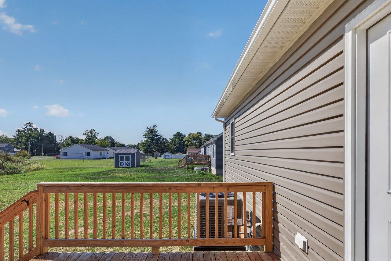 101 8TH ST, GROTTOES, Virginia 24441, 3 Bedrooms Bedrooms, ,2 BathroomsBathrooms,Residential,101 8TH ST,682101 MLS # 682101