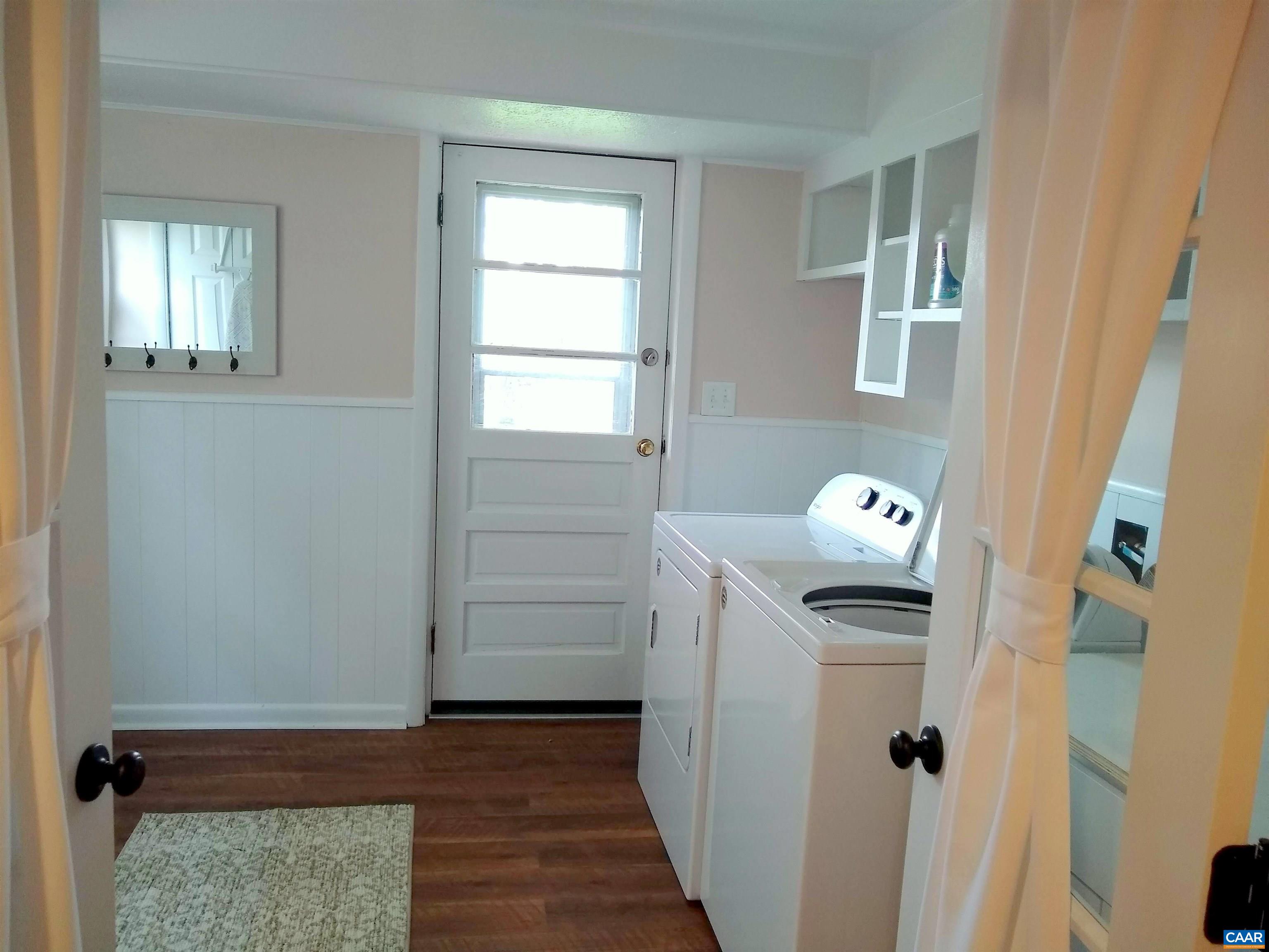 402 NE 13TH ST, CHARLOTTESVILLE, Virginia 22902, ,Residential,402 NE 13TH ST,675229 MLS # 675229 402 NE 13TH ST, CHARLOTTESVILLE, Virginia 22902, ,Residential,402 NE 13TH ST,675229 MLS # 675229
