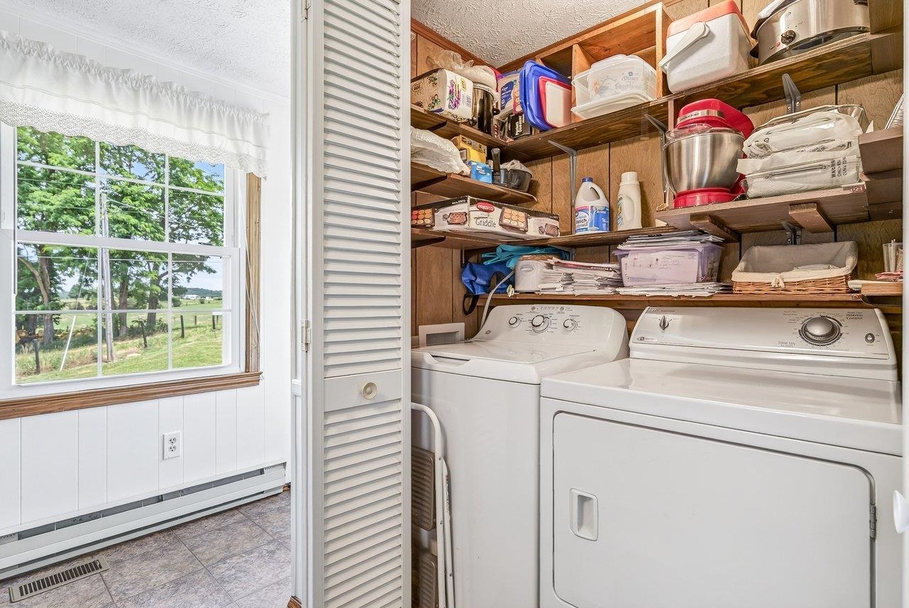 2627 MINIE BALL LN, KEEZLETOWN, Virginia 22832, 3 Bedrooms Bedrooms, ,1 BathroomBathrooms,Residential,2627 MINIE BALL LN,679329 MLS # 679329 2627 MINIE BALL LN, KEEZLETOWN, Virginia 22832, 3 Bedrooms Bedrooms, ,1 BathroomBathrooms,Residential,2627 MINIE BALL LN,679329 MLS # 679329