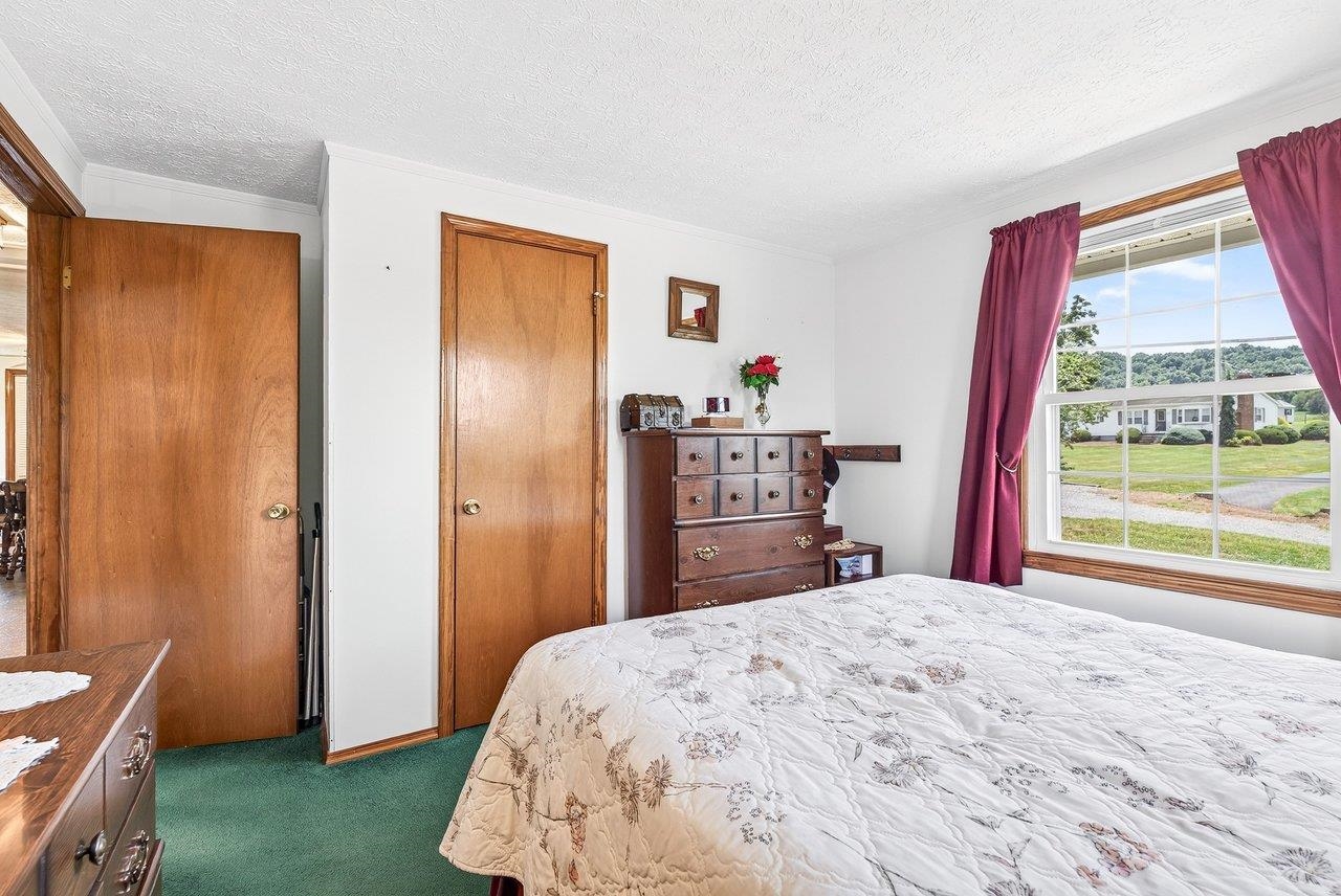2627 MINIE BALL LN, KEEZLETOWN, Virginia 22832, 3 Bedrooms Bedrooms, ,1 BathroomBathrooms,Residential,2627 MINIE BALL LN,679329 MLS # 679329 2627 MINIE BALL LN, KEEZLETOWN, Virginia 22832, 3 Bedrooms Bedrooms, ,1 BathroomBathrooms,Residential,2627 MINIE BALL LN,679329 MLS # 679329