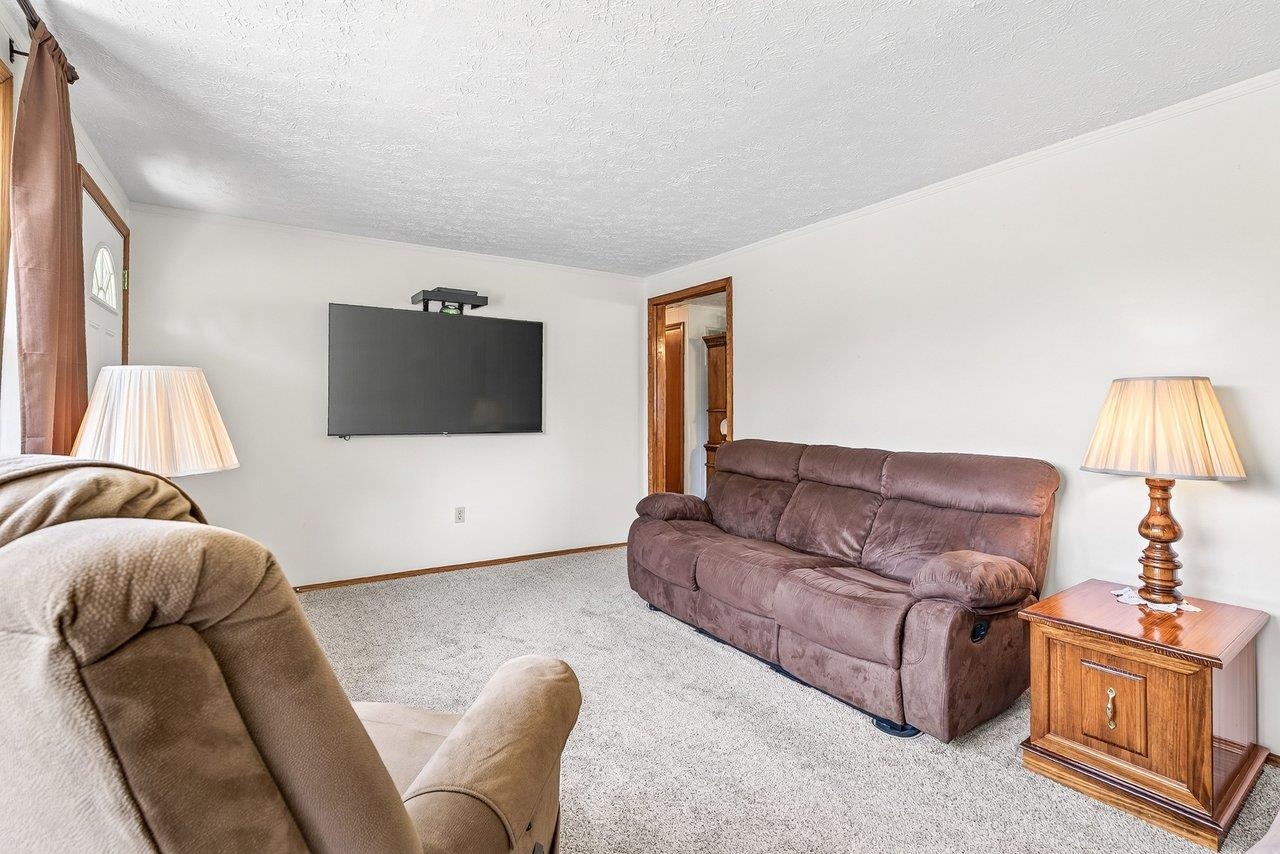 2627 MINIE BALL LN, KEEZLETOWN, Virginia 22832, 3 Bedrooms Bedrooms, ,1 BathroomBathrooms,Residential,2627 MINIE BALL LN,679329 MLS # 679329 2627 MINIE BALL LN, KEEZLETOWN, Virginia 22832, 3 Bedrooms Bedrooms, ,1 BathroomBathrooms,Residential,2627 MINIE BALL LN,679329 MLS # 679329