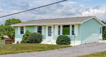 2627 MINIE BALL LN, KEEZLETOWN, Virginia 22832, 3 Bedrooms Bedrooms, ,1 BathroomBathrooms,Residential,2627 MINIE BALL LN,679329 MLS # 679329