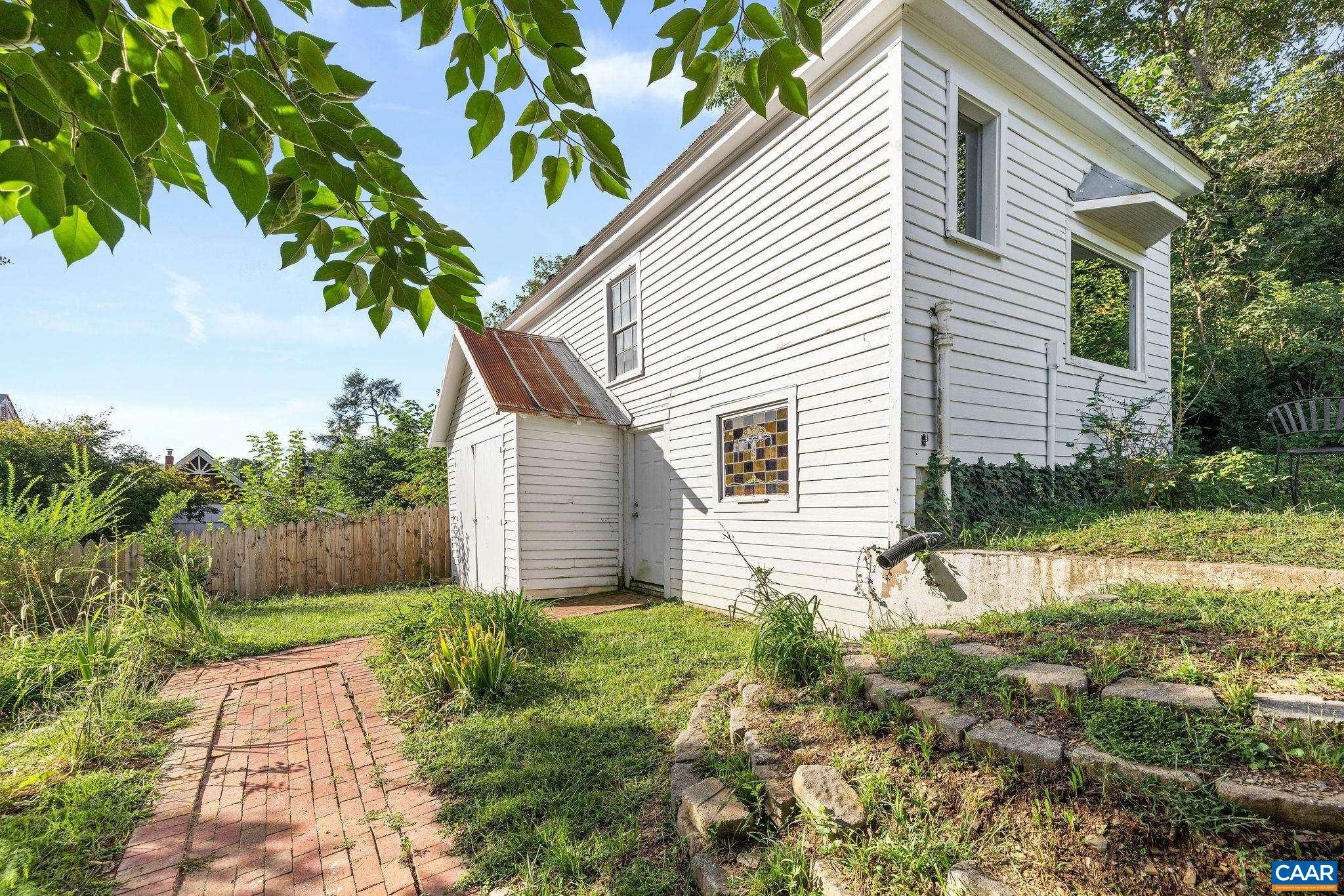 550 VALLEY ST, SCOTTSVILLE, Virginia 24590, 4 Bedrooms Bedrooms, ,3 BathroomsBathrooms,Residential,550 VALLEY ST,682124 MLS # 682124