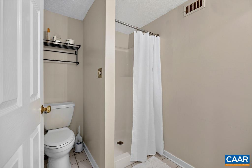 2004 STONE RIDGE WOODS CONDOS, WINTERGREEN RESORT, Virginia 22958, 3 Bedrooms Bedrooms, ,3 BathroomsBathrooms,Residential,2004 STONE RIDGE WOODS CONDOS,682130 MLS # 682130