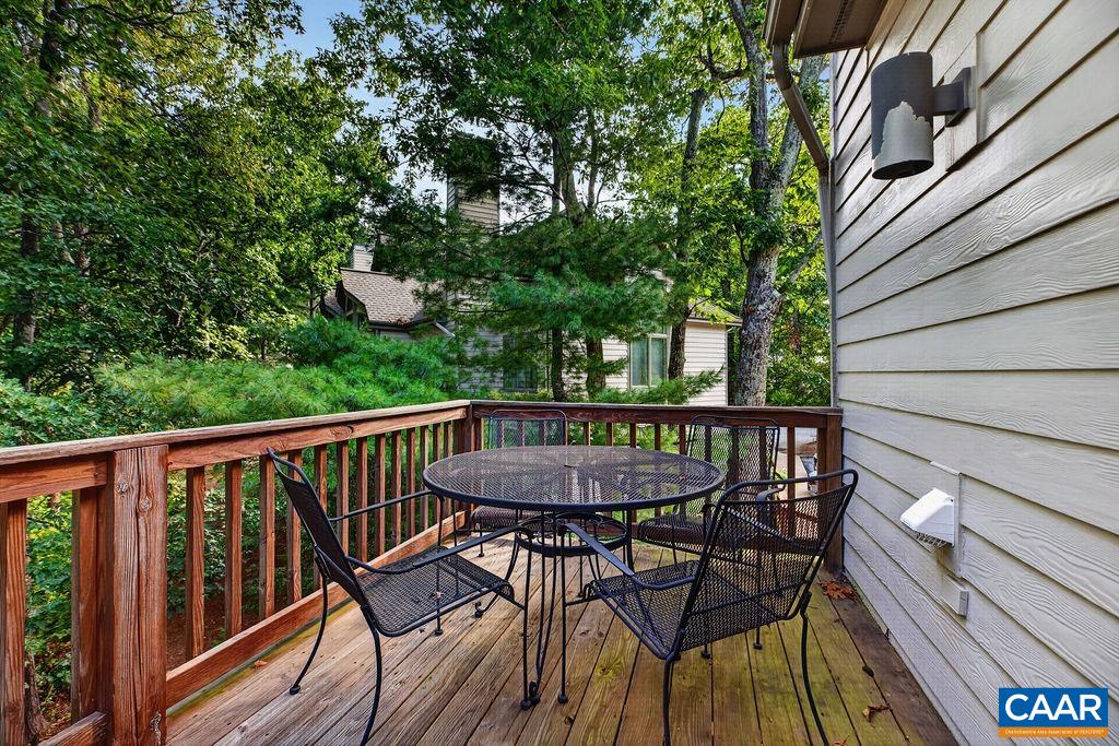 2004 STONE RIDGE WOODS CONDOS, WINTERGREEN RESORT, Virginia 22958, 3 Bedrooms Bedrooms, ,3 BathroomsBathrooms,Residential,2004 STONE RIDGE WOODS CONDOS,682130 MLS # 682130