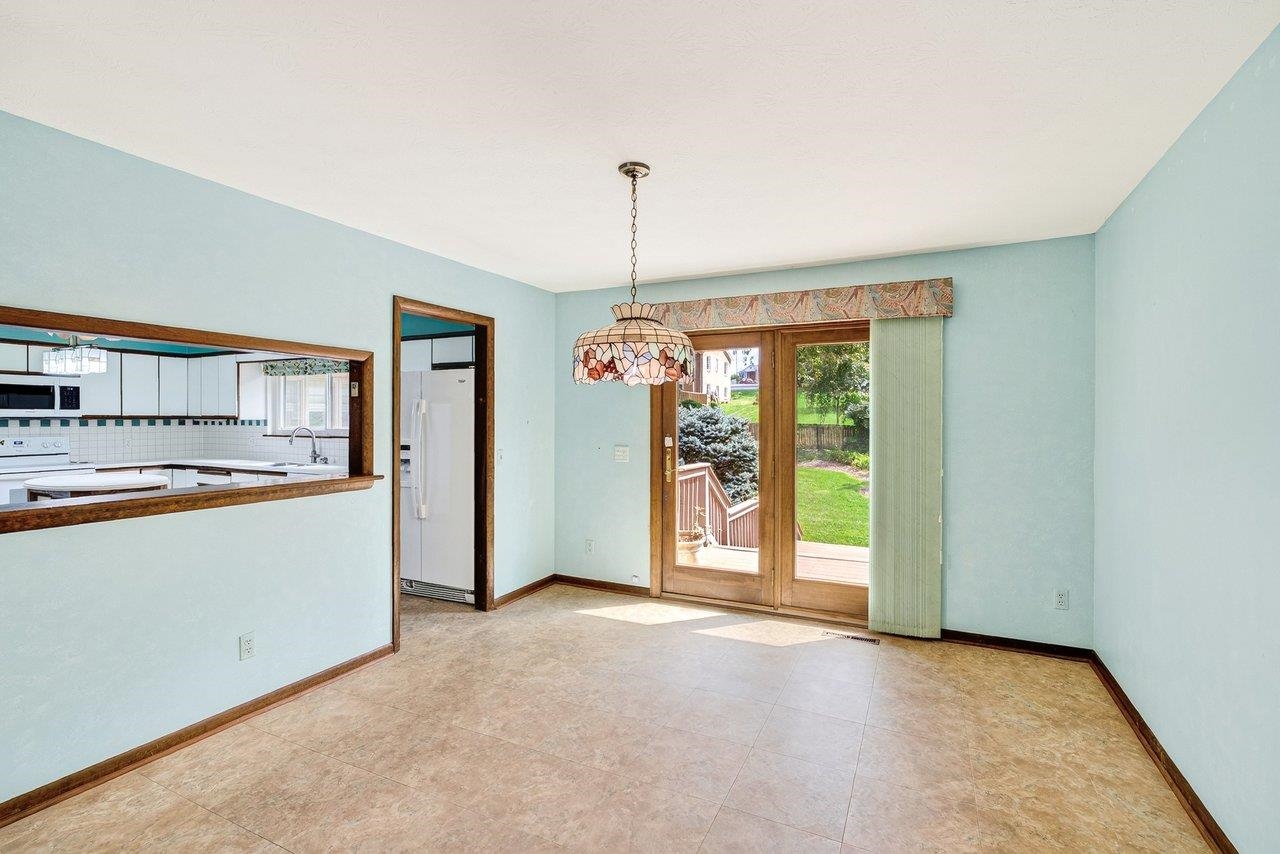 1630 CENTRAL AVE, HARRISONBURG, Virginia 22801, 5 Bedrooms Bedrooms, ,3 BathroomsBathrooms,Residential,1630 CENTRAL AVE,682134 MLS # 682134 1630 CENTRAL AVE, HARRISONBURG, Virginia 22801, 5 Bedrooms Bedrooms, ,3 BathroomsBathrooms,Residential,1630 CENTRAL AVE,682134 MLS # 682134