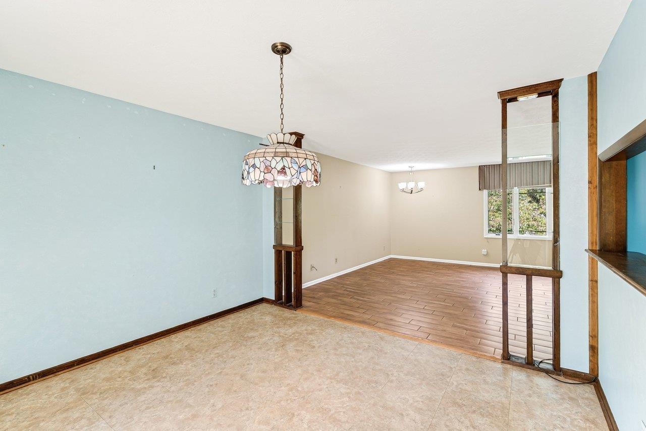 1630 CENTRAL AVE, HARRISONBURG, Virginia 22801, 5 Bedrooms Bedrooms, ,3 BathroomsBathrooms,Residential,1630 CENTRAL AVE,682134 MLS # 682134 1630 CENTRAL AVE, HARRISONBURG, Virginia 22801, 5 Bedrooms Bedrooms, ,3 BathroomsBathrooms,Residential,1630 CENTRAL AVE,682134 MLS # 682134