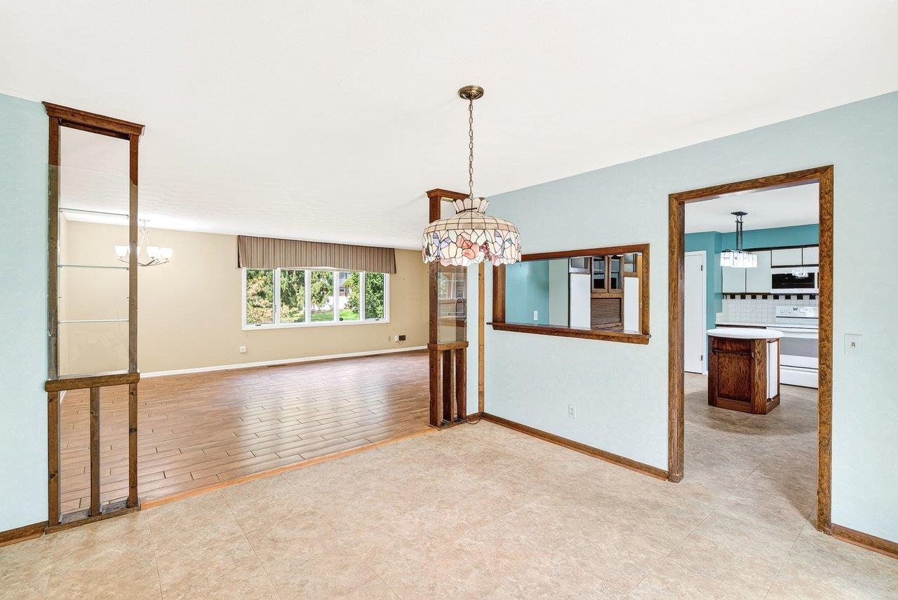 1630 CENTRAL AVE, HARRISONBURG, Virginia 22801, 5 Bedrooms Bedrooms, ,3 BathroomsBathrooms,Residential,1630 CENTRAL AVE,682134 MLS # 682134 1630 CENTRAL AVE, HARRISONBURG, Virginia 22801, 5 Bedrooms Bedrooms, ,3 BathroomsBathrooms,Residential,1630 CENTRAL AVE,682134 MLS # 682134