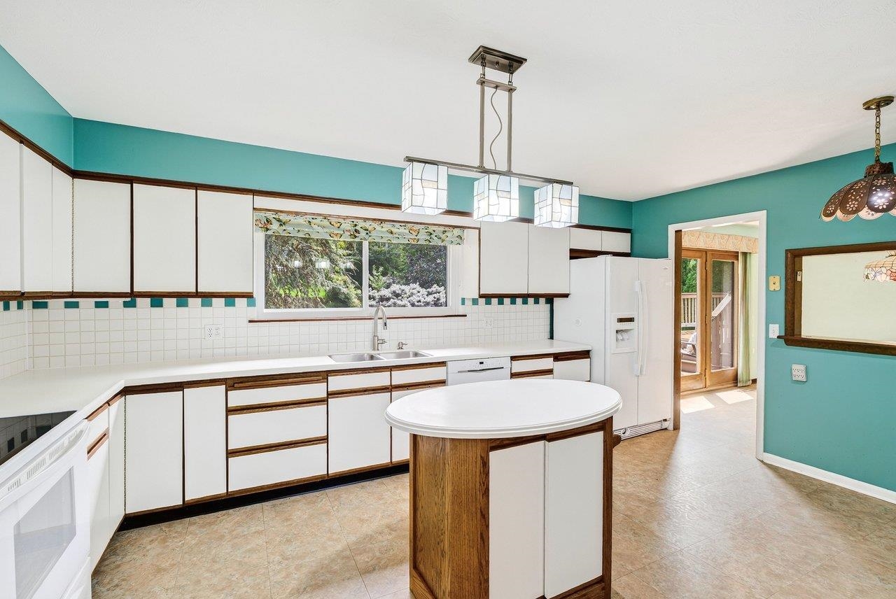 1630 CENTRAL AVE, HARRISONBURG, Virginia 22801, 5 Bedrooms Bedrooms, ,3 BathroomsBathrooms,Residential,1630 CENTRAL AVE,682134 MLS # 682134 1630 CENTRAL AVE, HARRISONBURG, Virginia 22801, 5 Bedrooms Bedrooms, ,3 BathroomsBathrooms,Residential,1630 CENTRAL AVE,682134 MLS # 682134
