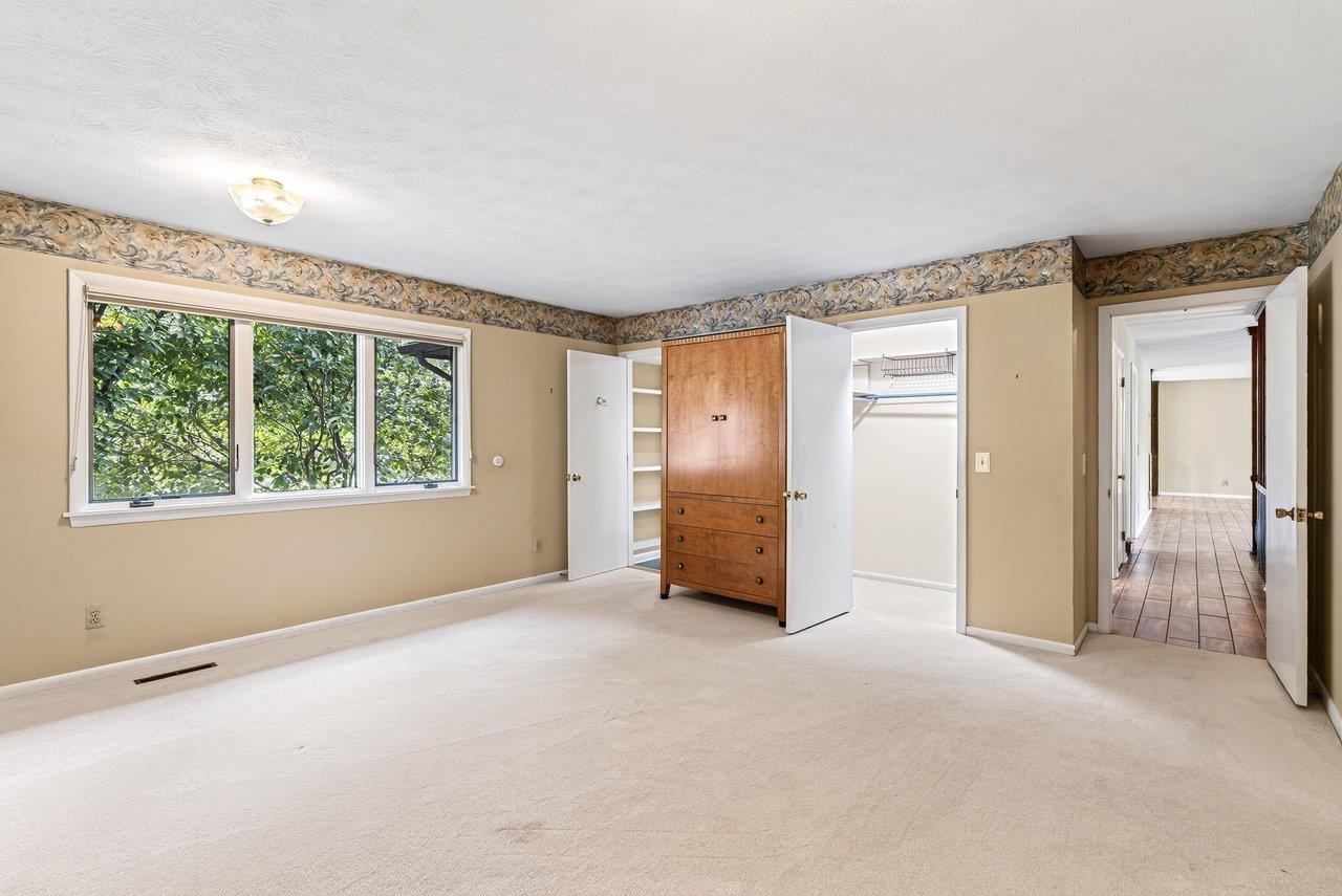 1630 CENTRAL AVE, HARRISONBURG, Virginia 22801, 5 Bedrooms Bedrooms, ,3 BathroomsBathrooms,Residential,1630 CENTRAL AVE,682134 MLS # 682134 1630 CENTRAL AVE, HARRISONBURG, Virginia 22801, 5 Bedrooms Bedrooms, ,3 BathroomsBathrooms,Residential,1630 CENTRAL AVE,682134 MLS # 682134