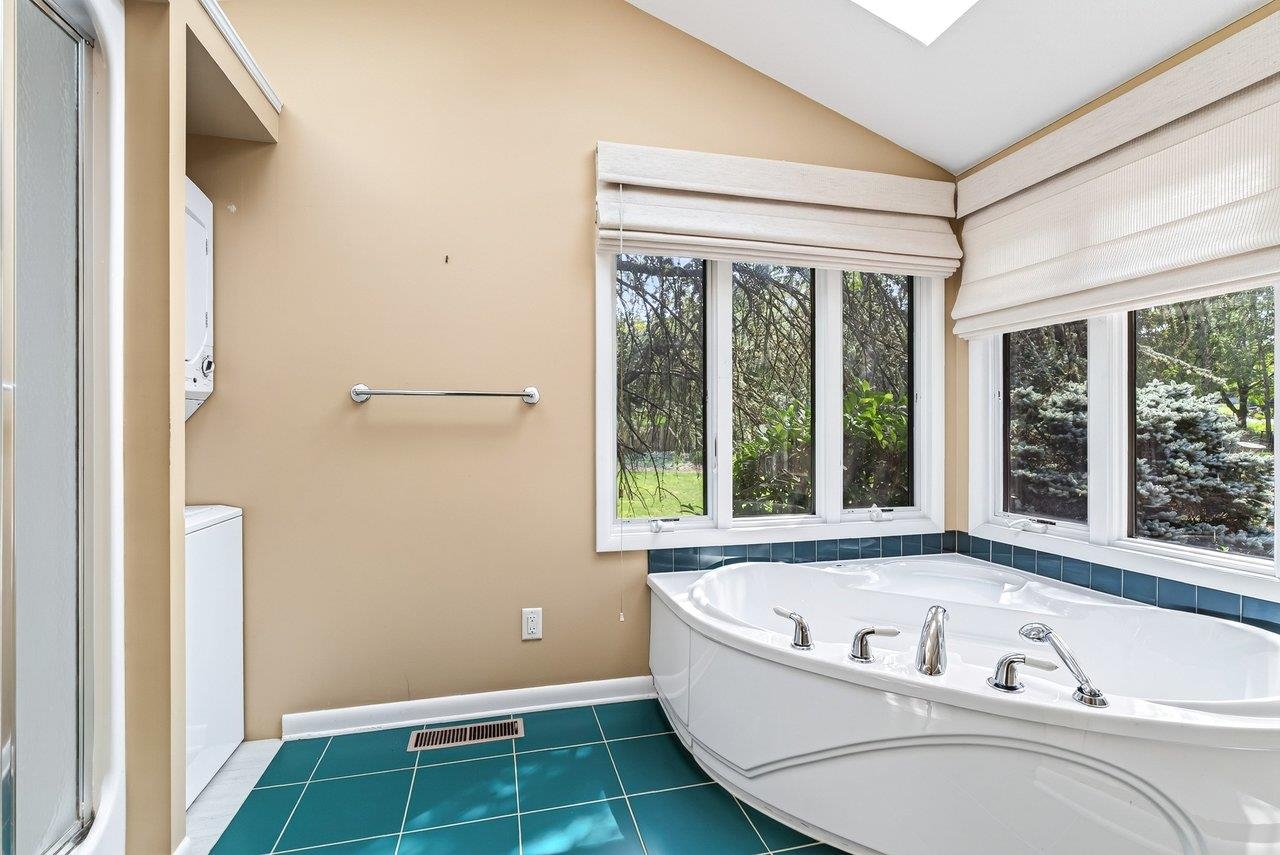 1630 CENTRAL AVE, HARRISONBURG, Virginia 22801, 5 Bedrooms Bedrooms, ,3 BathroomsBathrooms,Residential,1630 CENTRAL AVE,682134 MLS # 682134 1630 CENTRAL AVE, HARRISONBURG, Virginia 22801, 5 Bedrooms Bedrooms, ,3 BathroomsBathrooms,Residential,1630 CENTRAL AVE,682134 MLS # 682134