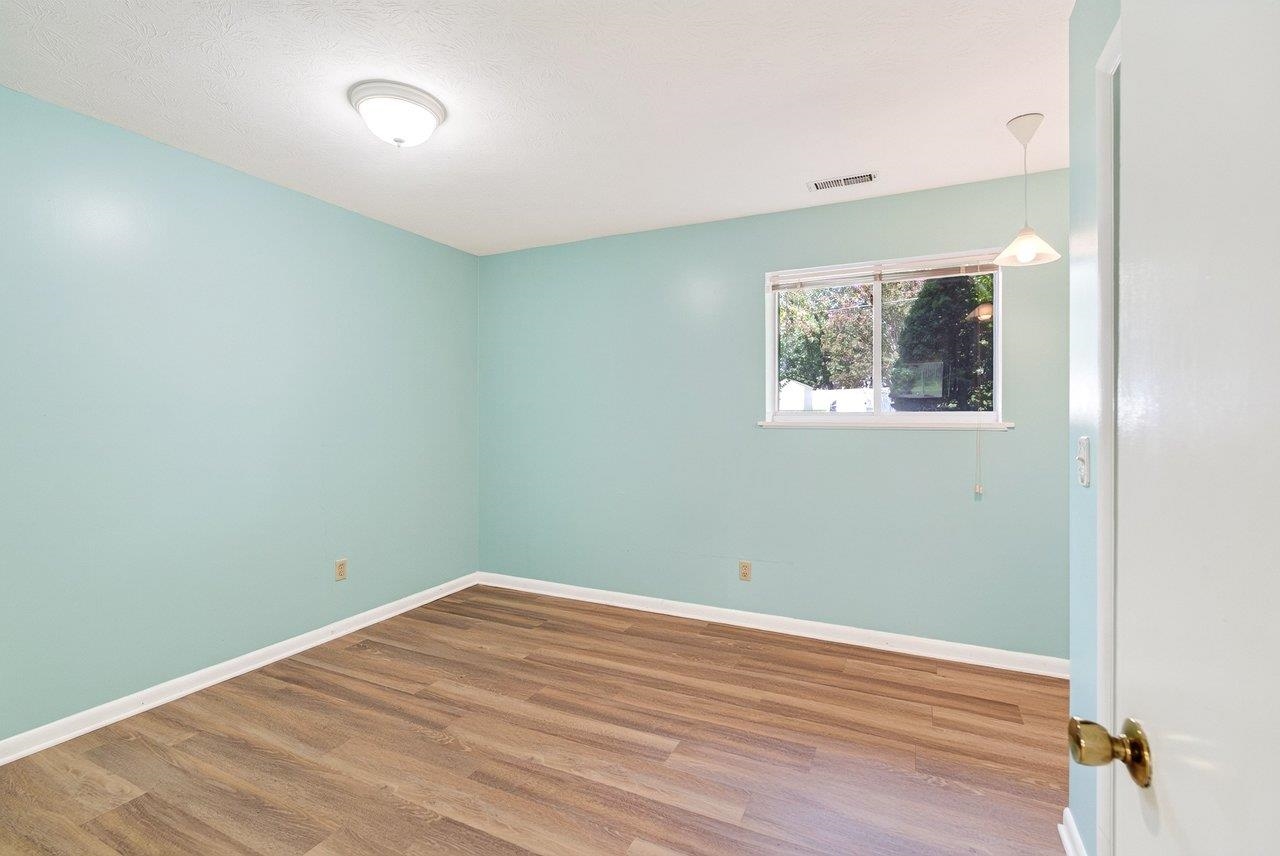 1630 CENTRAL AVE, HARRISONBURG, Virginia 22801, 5 Bedrooms Bedrooms, ,3 BathroomsBathrooms,Residential,1630 CENTRAL AVE,682134 MLS # 682134 1630 CENTRAL AVE, HARRISONBURG, Virginia 22801, 5 Bedrooms Bedrooms, ,3 BathroomsBathrooms,Residential,1630 CENTRAL AVE,682134 MLS # 682134