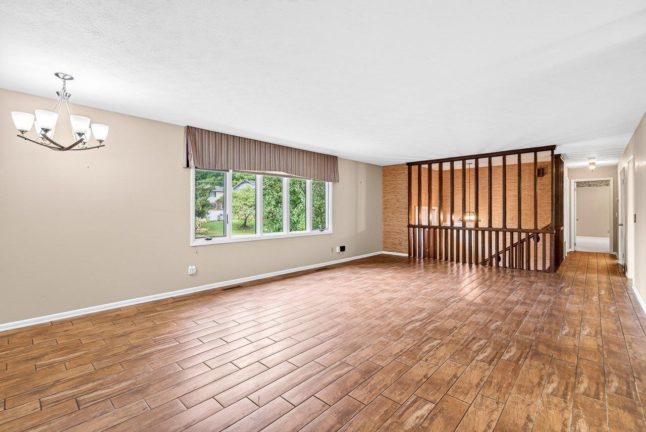 1630 CENTRAL AVE, HARRISONBURG, Virginia 22801, 5 Bedrooms Bedrooms, ,3 BathroomsBathrooms,Residential,1630 CENTRAL AVE,682134 MLS # 682134 1630 CENTRAL AVE, HARRISONBURG, Virginia 22801, 5 Bedrooms Bedrooms, ,3 BathroomsBathrooms,Residential,1630 CENTRAL AVE,682134 MLS # 682134