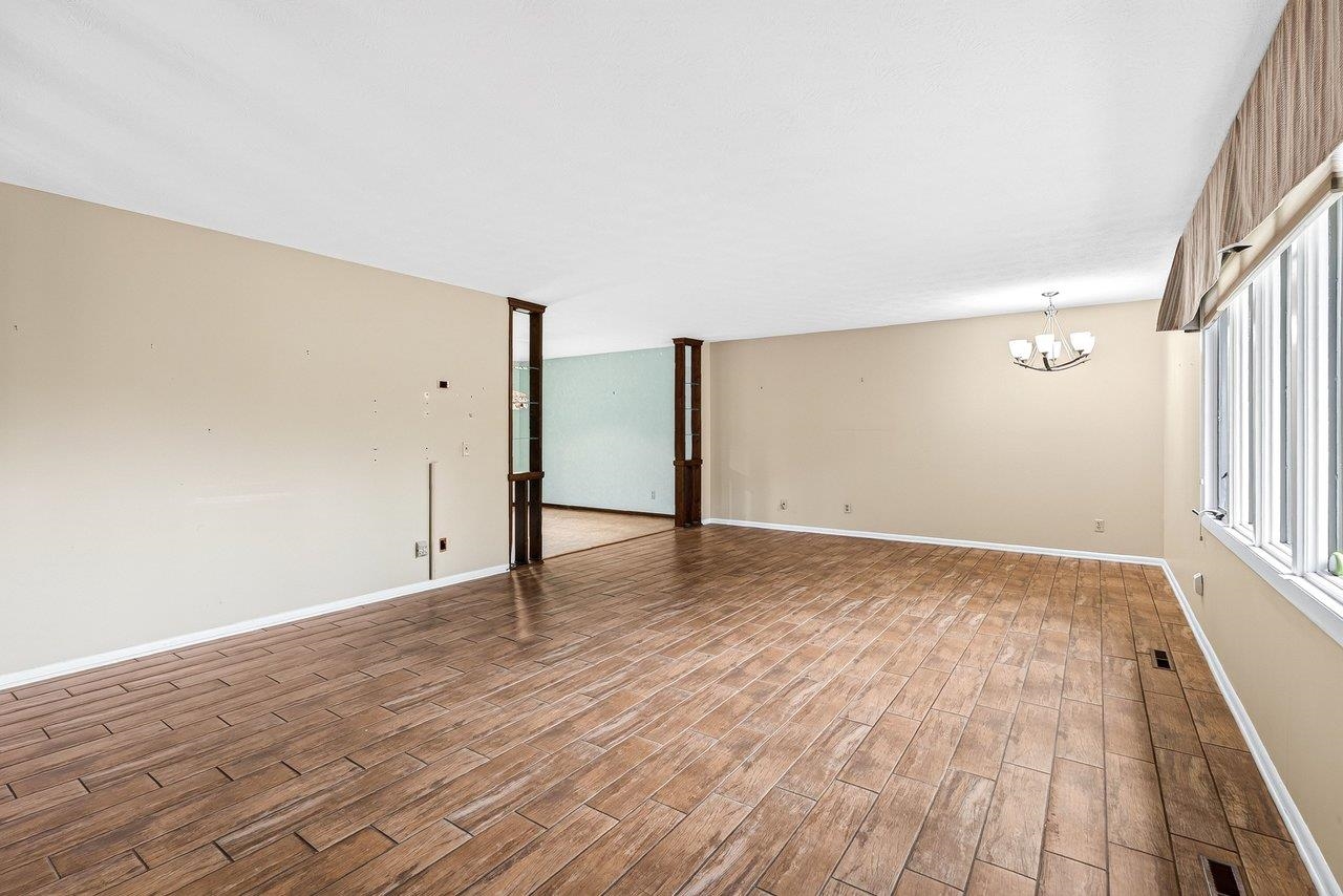 1630 CENTRAL AVE, HARRISONBURG, Virginia 22801, 5 Bedrooms Bedrooms, ,3 BathroomsBathrooms,Residential,1630 CENTRAL AVE,682134 MLS # 682134 1630 CENTRAL AVE, HARRISONBURG, Virginia 22801, 5 Bedrooms Bedrooms, ,3 BathroomsBathrooms,Residential,1630 CENTRAL AVE,682134 MLS # 682134