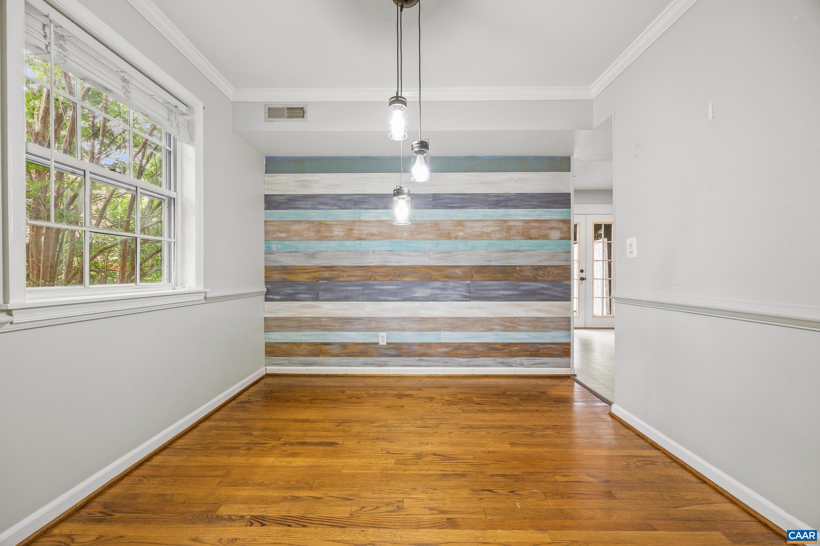 71 COURT PL, CHARLOTTESVILLE, Virginia 22901, 3 Bedrooms Bedrooms, ,1 BathroomBathrooms,Residential,71 COURT PL,681825 MLS # 681825 71 COURT PL, CHARLOTTESVILLE, Virginia 22901, 3 Bedrooms Bedrooms, ,1 BathroomBathrooms,Residential,71 COURT PL,681825 MLS # 681825