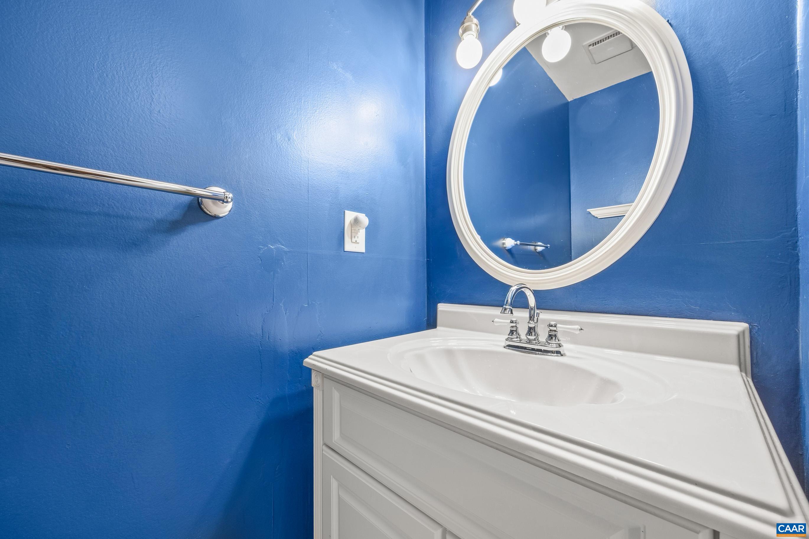 71 COURT PL, CHARLOTTESVILLE, Virginia 22901, 3 Bedrooms Bedrooms, ,1 BathroomBathrooms,Residential,71 COURT PL,681825 MLS # 681825 71 COURT PL, CHARLOTTESVILLE, Virginia 22901, 3 Bedrooms Bedrooms, ,1 BathroomBathrooms,Residential,71 COURT PL,681825 MLS # 681825