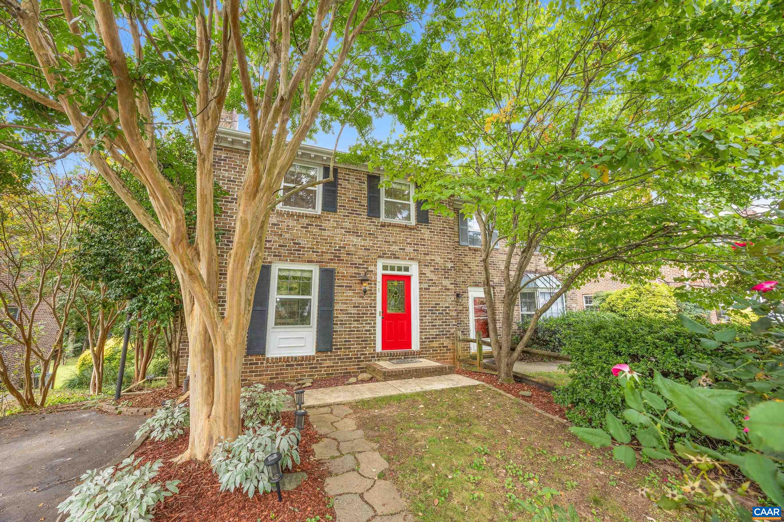 71 COURT PL, CHARLOTTESVILLE, Virginia 22901, 3 Bedrooms Bedrooms, ,1 BathroomBathrooms,Residential,71 COURT PL,681825 MLS # 681825 71 COURT PL, CHARLOTTESVILLE, Virginia 22901, 3 Bedrooms Bedrooms, ,1 BathroomBathrooms,Residential,71 COURT PL,681825 MLS # 681825