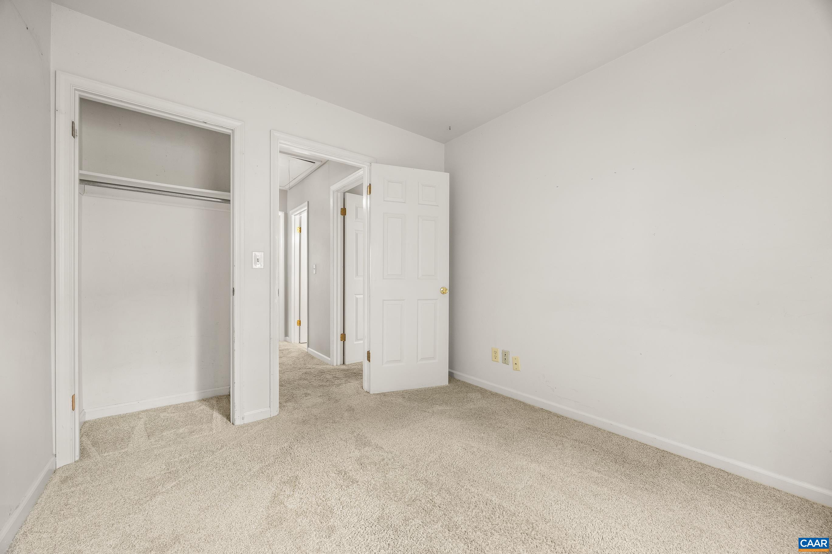 71 COURT PL, CHARLOTTESVILLE, Virginia 22901, 3 Bedrooms Bedrooms, ,1 BathroomBathrooms,Residential,71 COURT PL,681825 MLS # 681825 71 COURT PL, CHARLOTTESVILLE, Virginia 22901, 3 Bedrooms Bedrooms, ,1 BathroomBathrooms,Residential,71 COURT PL,681825 MLS # 681825
