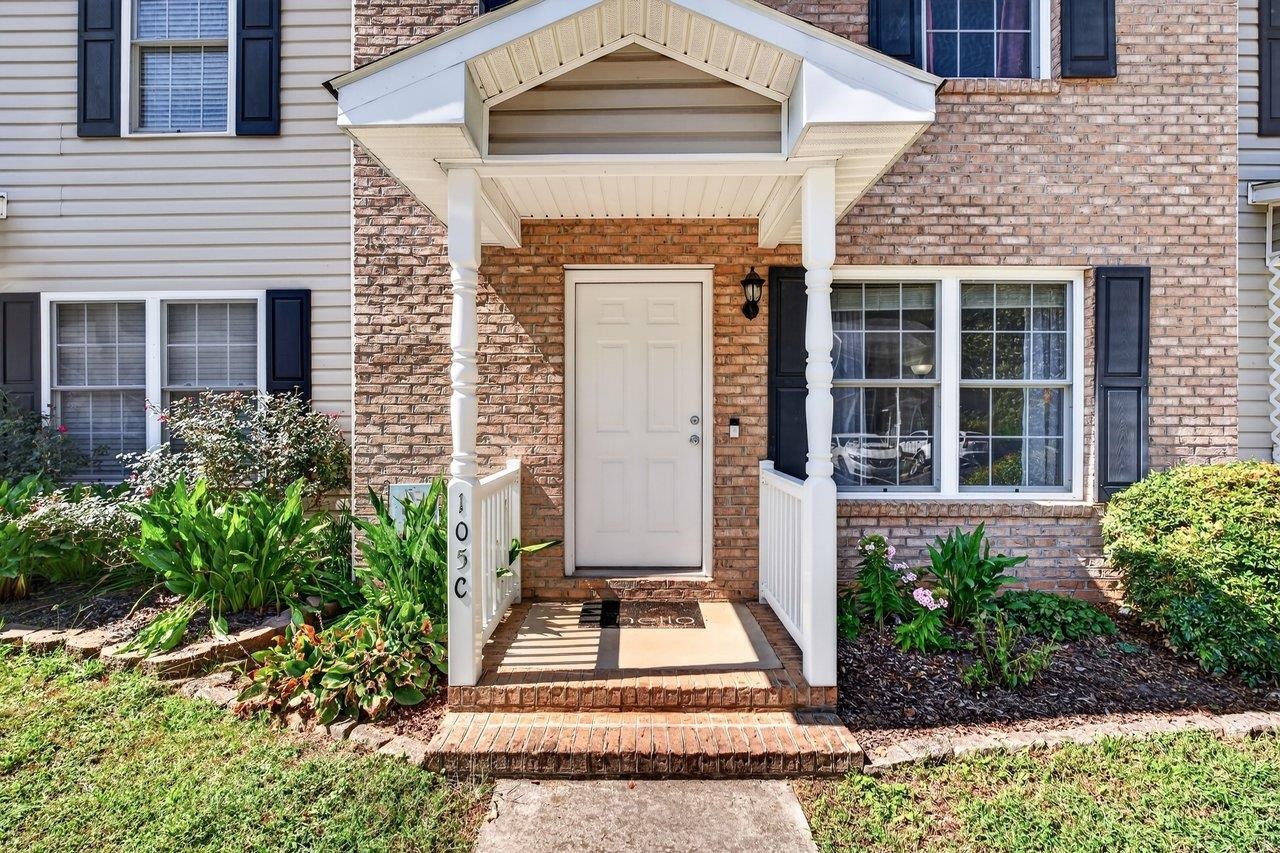 105 C 13TH ST, GROTTOES, Virginia 24441, 2 Bedrooms Bedrooms, ,2 BathroomsBathrooms,Residential,105 C 13TH ST,682138 MLS # 682138