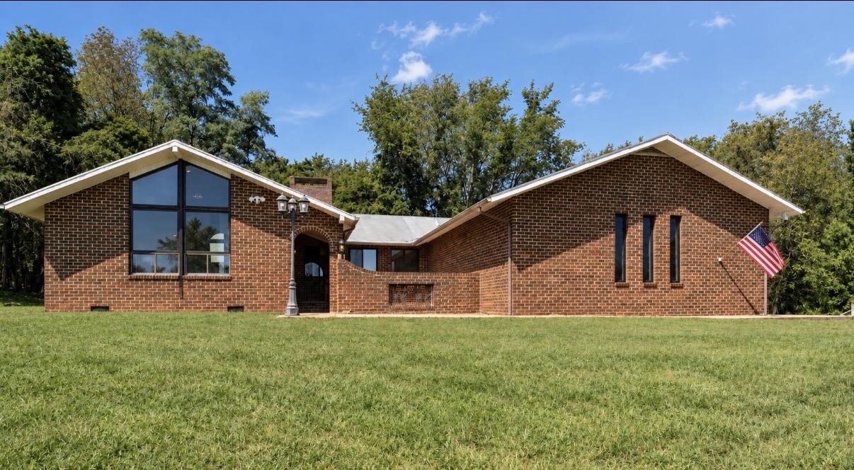 4998 SCENIC HWY, BRIDGEWATER, Virginia 22812, 3 Bedrooms Bedrooms, ,2 BathroomsBathrooms,Residential,4998 SCENIC HWY,682139 MLS # 682139 4998 SCENIC HWY, BRIDGEWATER, Virginia 22812, 3 Bedrooms Bedrooms, ,2 BathroomsBathrooms,Residential,4998 SCENIC HWY,682139 MLS # 682139