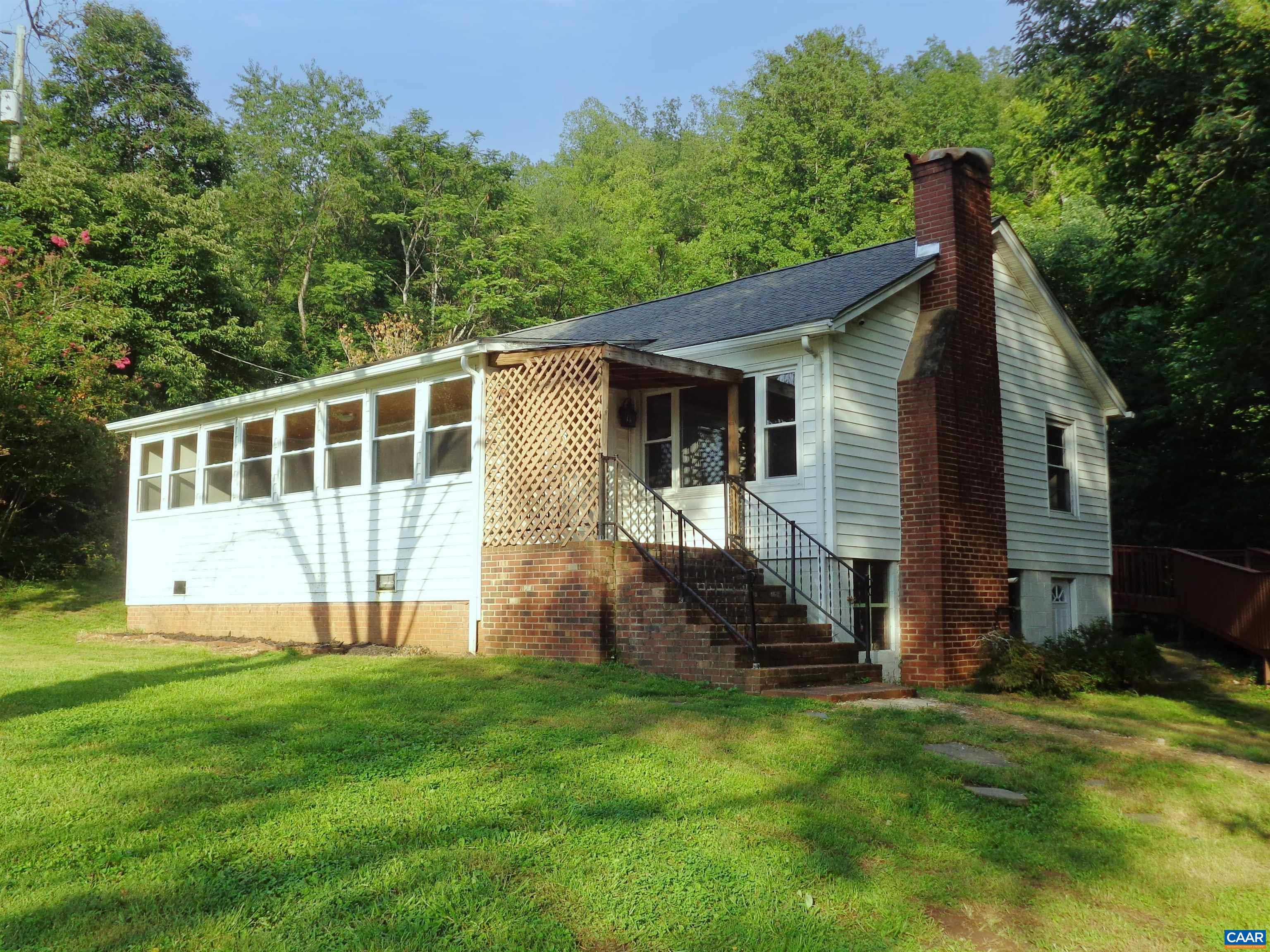 20096 THOMAS NELSON HWY, FABER, Virginia 22938, 2 Bedrooms Bedrooms, ,1 BathroomBathrooms,Residential,20096 THOMAS NELSON HWY,682140 MLS # 682140