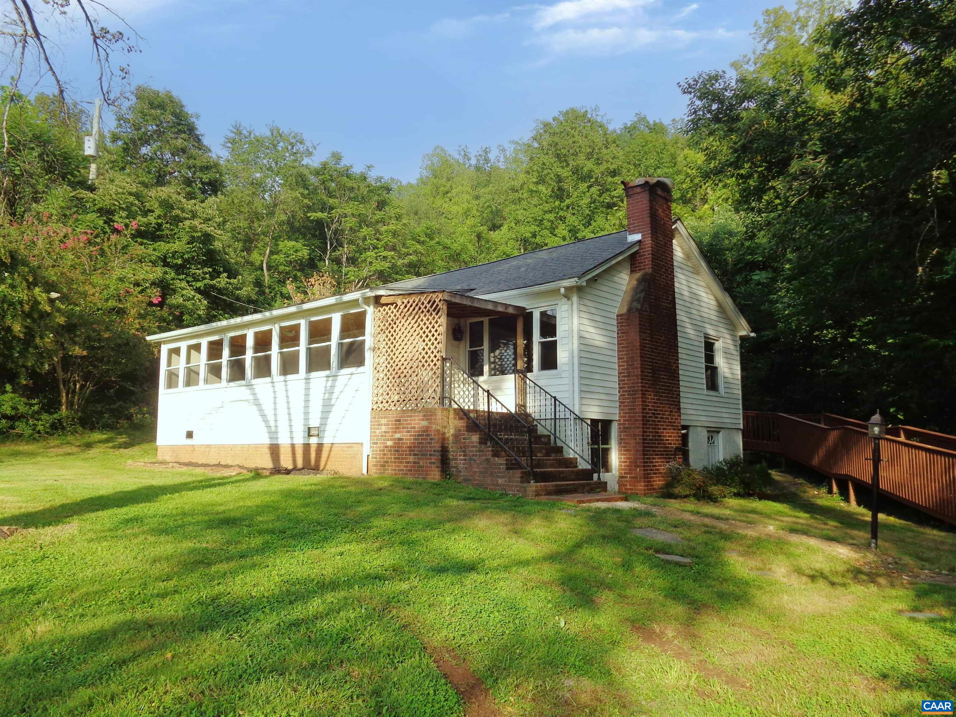 20096 THOMAS NELSON HWY, FABER, Virginia 22938, 2 Bedrooms Bedrooms, ,1 BathroomBathrooms,Residential,20096 THOMAS NELSON HWY,682140 MLS # 682140