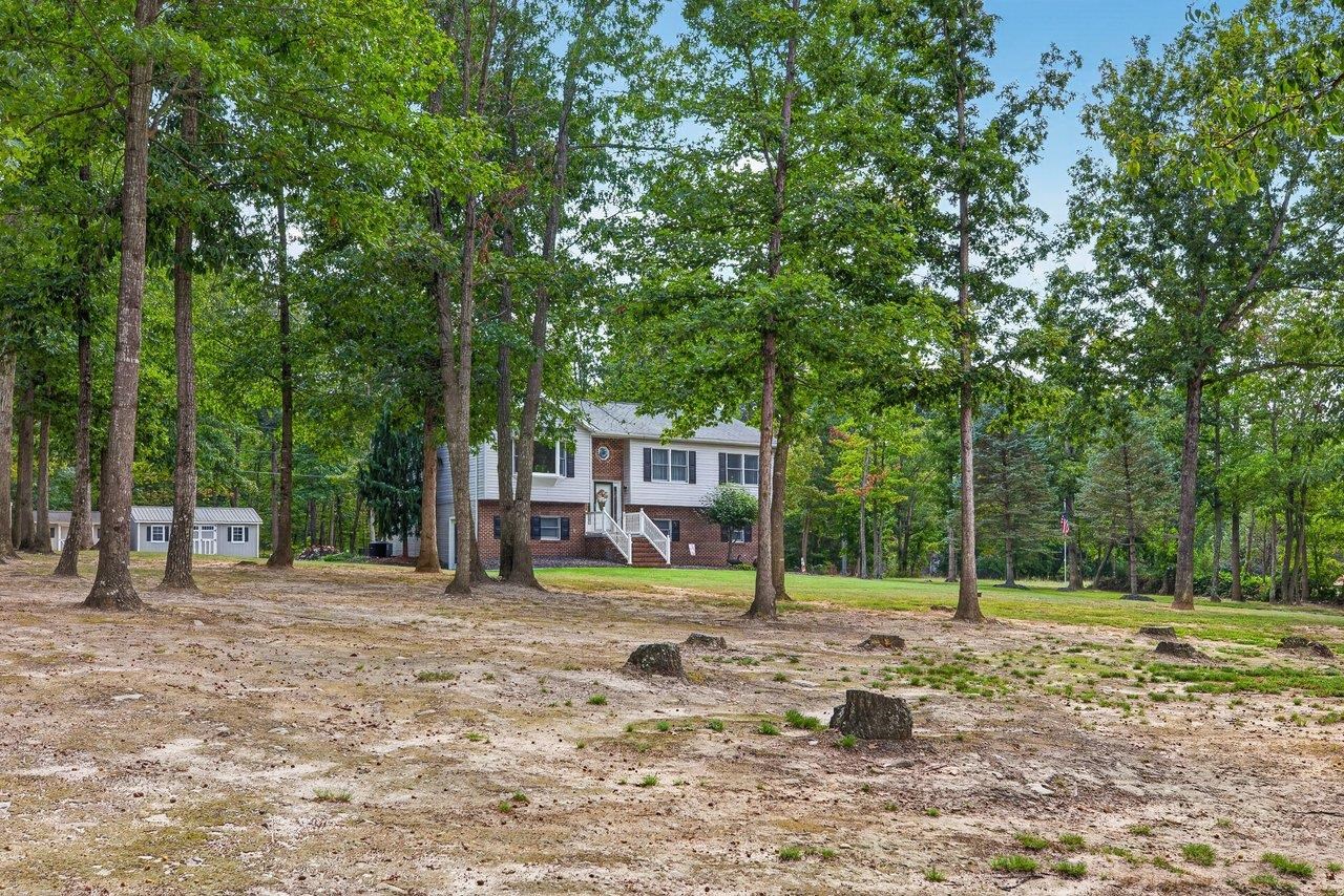 9779 SOUTH EAST SIDE HWY, ELKTON, Virginia 22827, 3 Bedrooms Bedrooms, ,2 BathroomsBathrooms,Residential,9779 SOUTH EAST SIDE HWY,682142 MLS # 682142 9779 SOUTH EAST SIDE HWY, ELKTON, Virginia 22827, 3 Bedrooms Bedrooms, ,2 BathroomsBathrooms,Residential,9779 SOUTH EAST SIDE HWY,682142 MLS # 682142