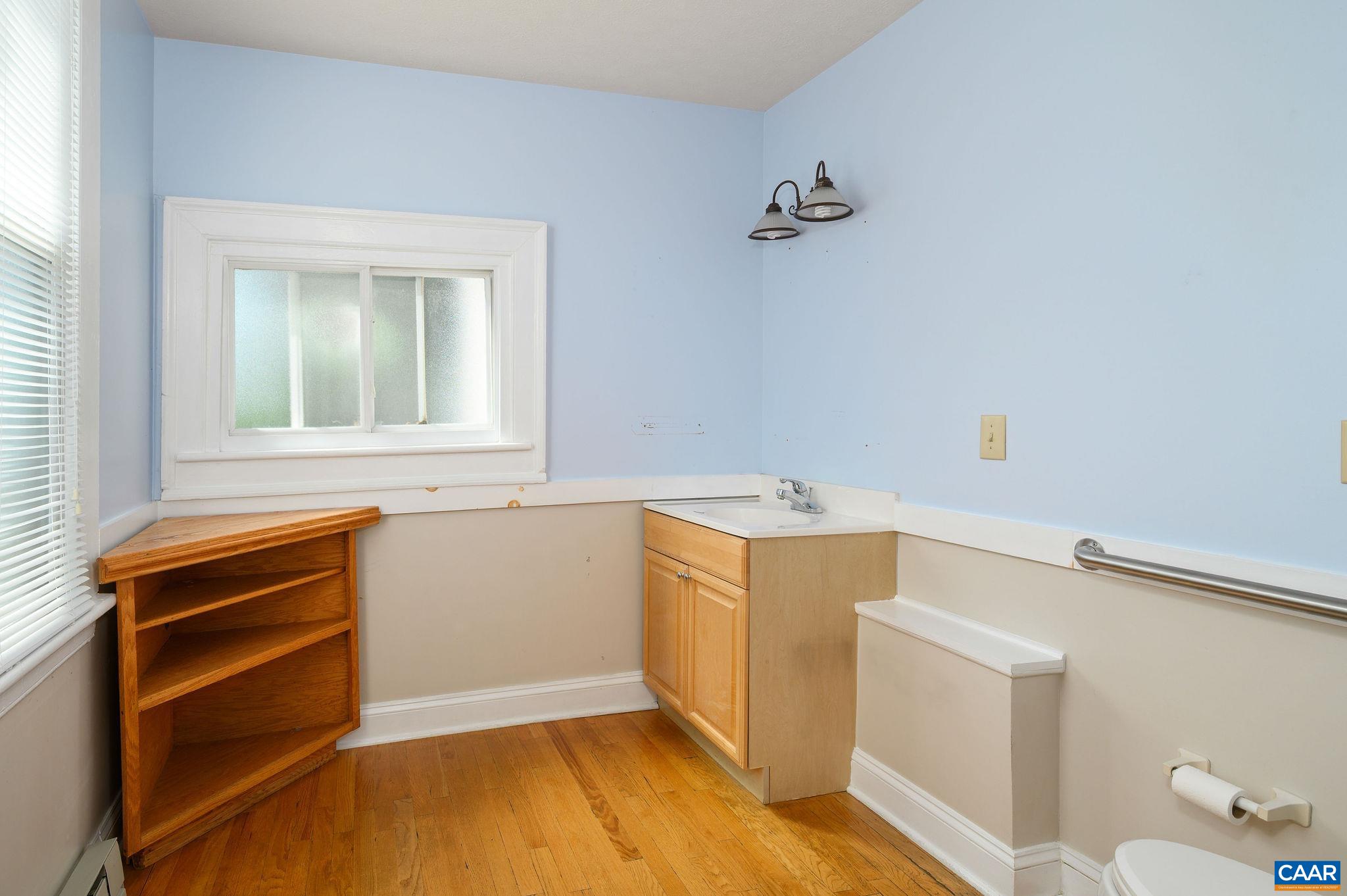922 E JEFFERSON ST, CHARLOTTESVILLE, Virginia 22902, ,Land,922 E JEFFERSON ST,682165 MLS # 682165 922 E JEFFERSON ST, CHARLOTTESVILLE, Virginia 22902, ,Land,922 E JEFFERSON ST,682165 MLS # 682165