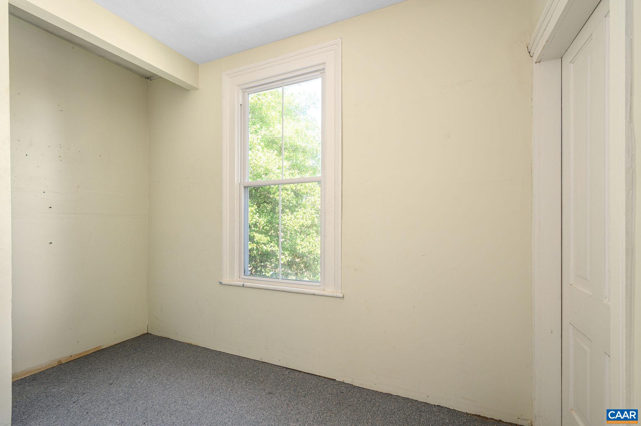 922 E JEFFERSON ST, CHARLOTTESVILLE, Virginia 22902, ,Land,922 E JEFFERSON ST,682165 MLS # 682165 922 E JEFFERSON ST, CHARLOTTESVILLE, Virginia 22902, ,Land,922 E JEFFERSON ST,682165 MLS # 682165