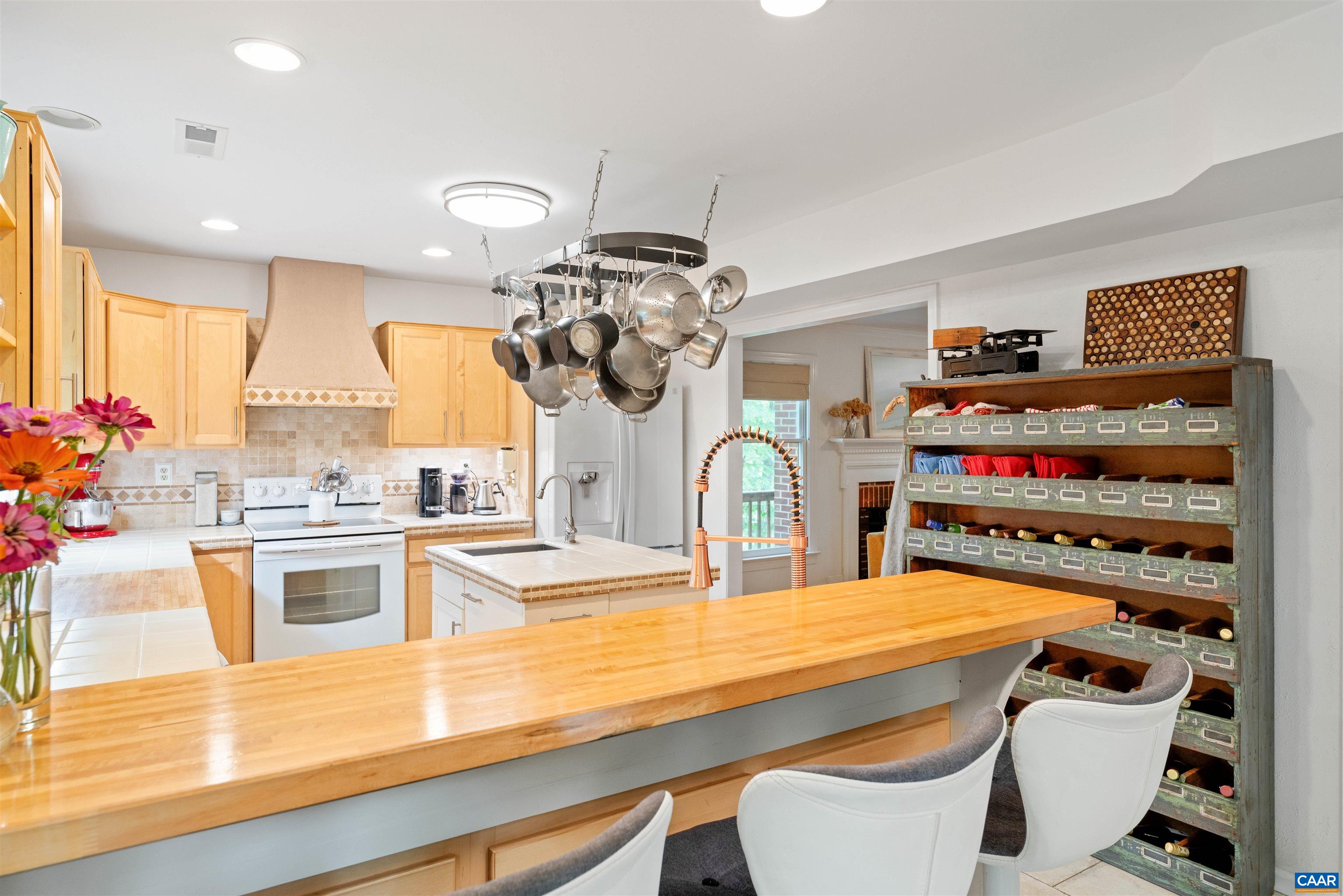 3225 MALBON DR, CHARLOTTESVILLE, Virginia 22911, 4 Bedrooms Bedrooms, ,2 BathroomsBathrooms,Residential,3225 MALBON DR,682050 MLS # 682050