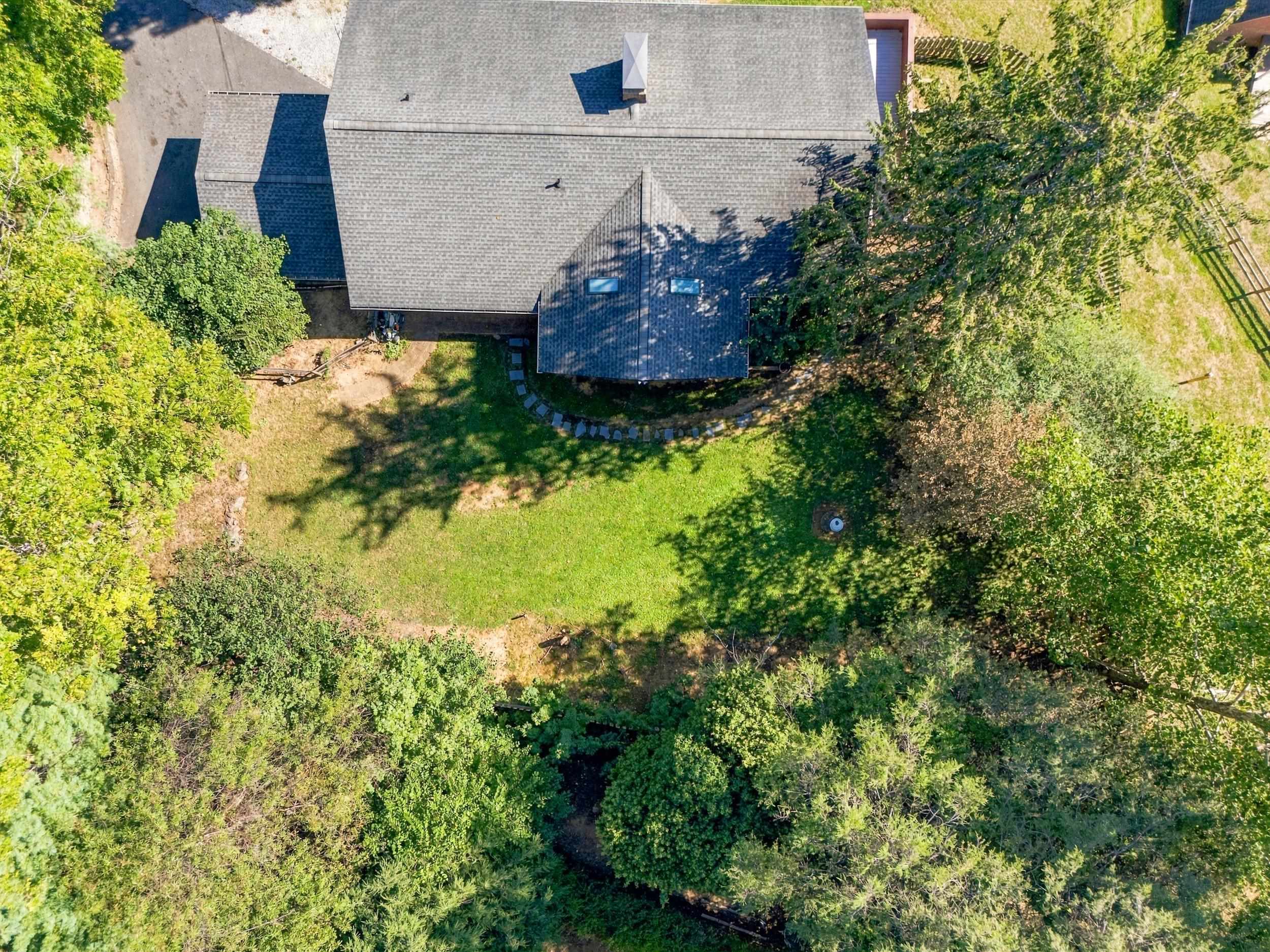 1010 GLENWOOD BLVD, WAYNESBORO, Virginia 22980, 5 Bedrooms Bedrooms, ,3 BathroomsBathrooms,Residential,1010 GLENWOOD BLVD,682069 MLS # 682069 1010 GLENWOOD BLVD, WAYNESBORO, Virginia 22980, 5 Bedrooms Bedrooms, ,3 BathroomsBathrooms,Residential,1010 GLENWOOD BLVD,682069 MLS # 682069