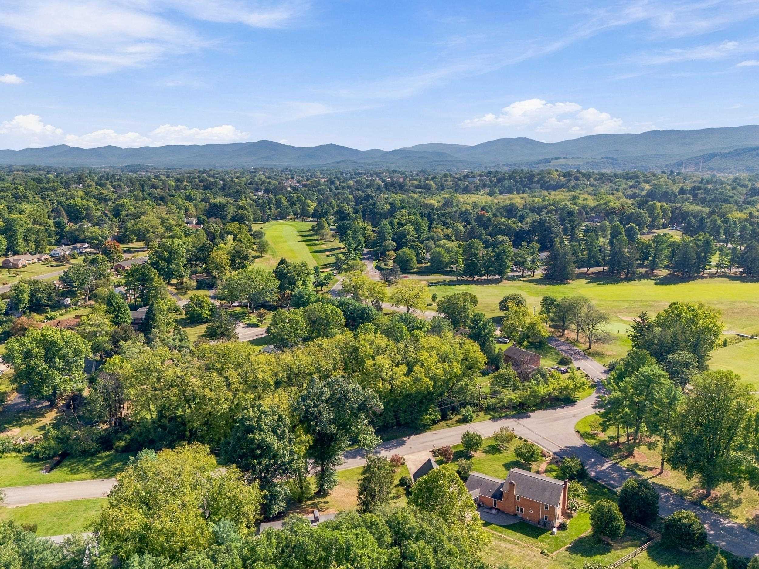 1010 GLENWOOD BLVD, WAYNESBORO, Virginia 22980, 5 Bedrooms Bedrooms, ,3 BathroomsBathrooms,Residential,1010 GLENWOOD BLVD,682069 MLS # 682069 1010 GLENWOOD BLVD, WAYNESBORO, Virginia 22980, 5 Bedrooms Bedrooms, ,3 BathroomsBathrooms,Residential,1010 GLENWOOD BLVD,682069 MLS # 682069