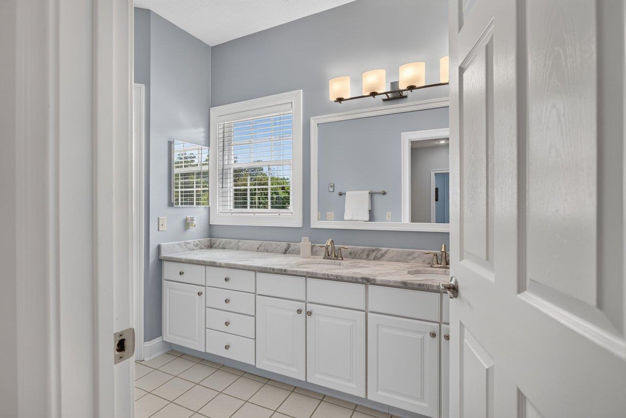 3343 ARGYLE CT, ROCKINGHAM, Virginia 22801, 5 Bedrooms Bedrooms, ,5 BathroomsBathrooms,Residential,3343 ARGYLE CT,682107 MLS # 682107 3343 ARGYLE CT, ROCKINGHAM, Virginia 22801, 5 Bedrooms Bedrooms, ,5 BathroomsBathrooms,Residential,3343 ARGYLE CT,682107 MLS # 682107