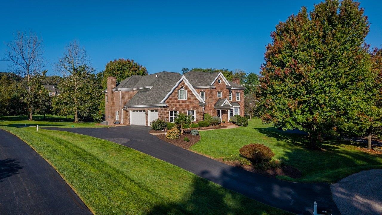 3343 ARGYLE CT, ROCKINGHAM, Virginia 22801, 5 Bedrooms Bedrooms, ,5 BathroomsBathrooms,Residential,3343 ARGYLE CT,682107 MLS # 682107 3343 ARGYLE CT, ROCKINGHAM, Virginia 22801, 5 Bedrooms Bedrooms, ,5 BathroomsBathrooms,Residential,3343 ARGYLE CT,682107 MLS # 682107