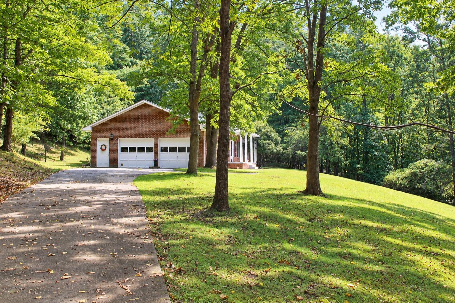 1266 SHADY LN, HOT SPRINGS, Virginia 24445, 3 Bedrooms Bedrooms, ,2 BathroomsBathrooms,Residential,1266 SHADY LN,682160 MLS # 682160 1266 SHADY LN, HOT SPRINGS, Virginia 24445, 3 Bedrooms Bedrooms, ,2 BathroomsBathrooms,Residential,1266 SHADY LN,682160 MLS # 682160