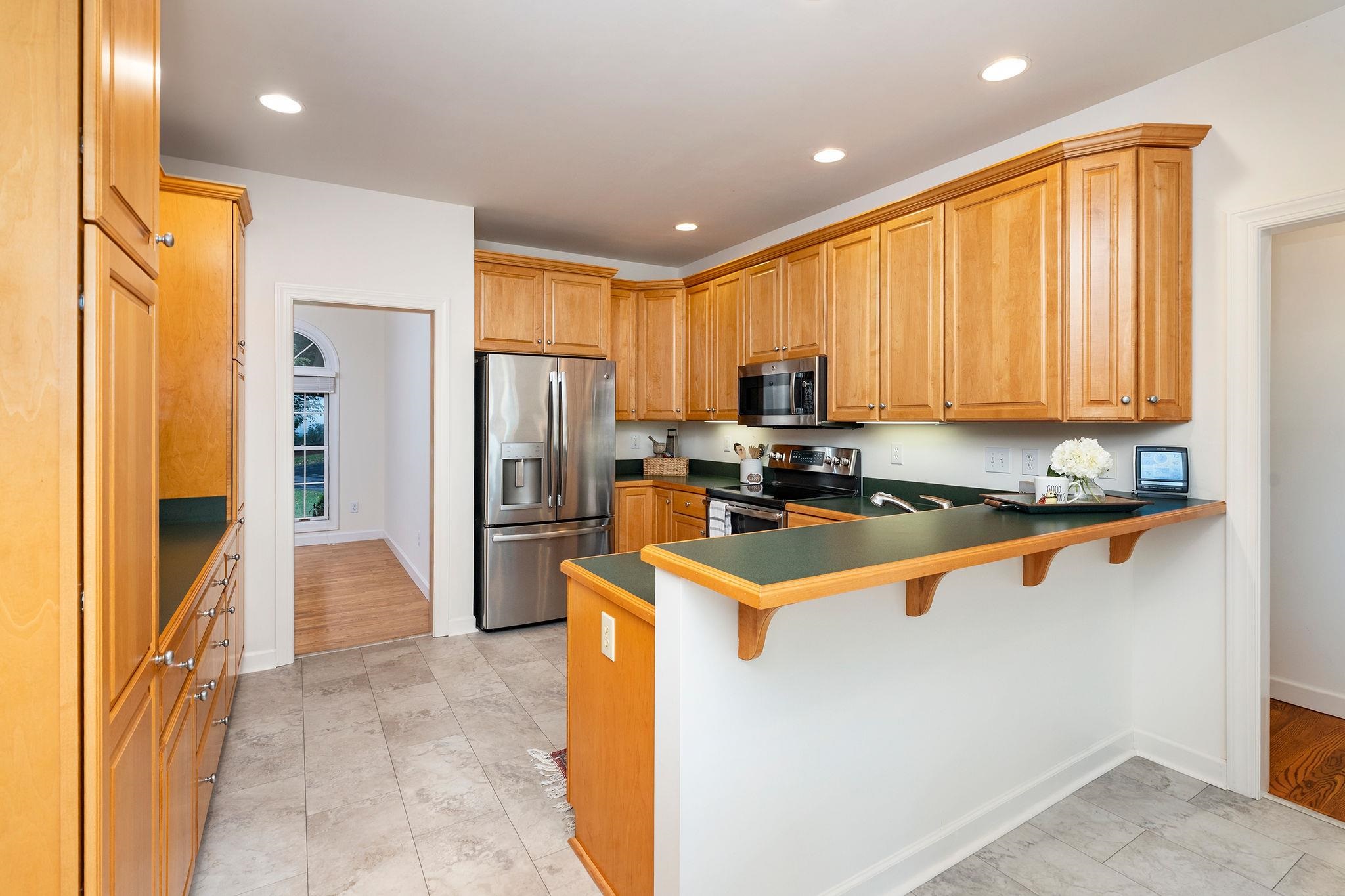 52 HICKORY WOODS DR, FISHERSVILLE, Virginia 22939, 4 Bedrooms Bedrooms, ,3 BathroomsBathrooms,Residential,52 HICKORY WOODS DR,682161 MLS # 682161 52 HICKORY WOODS DR, FISHERSVILLE, Virginia 22939, 4 Bedrooms Bedrooms, ,3 BathroomsBathrooms,Residential,52 HICKORY WOODS DR,682161 MLS # 682161