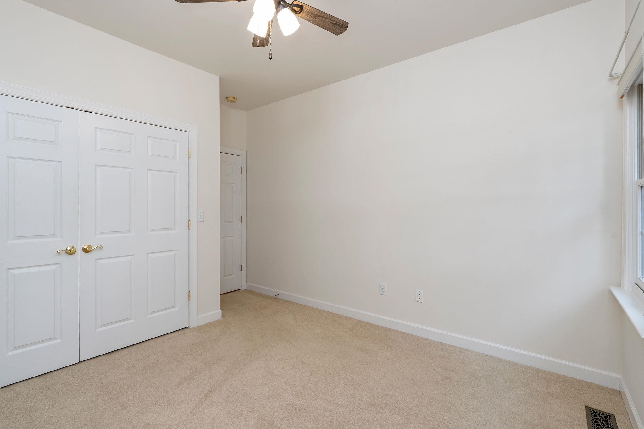52 HICKORY WOODS DR, FISHERSVILLE, Virginia 22939, 4 Bedrooms Bedrooms, ,3 BathroomsBathrooms,Residential,52 HICKORY WOODS DR,682161 MLS # 682161 52 HICKORY WOODS DR, FISHERSVILLE, Virginia 22939, 4 Bedrooms Bedrooms, ,3 BathroomsBathrooms,Residential,52 HICKORY WOODS DR,682161 MLS # 682161
